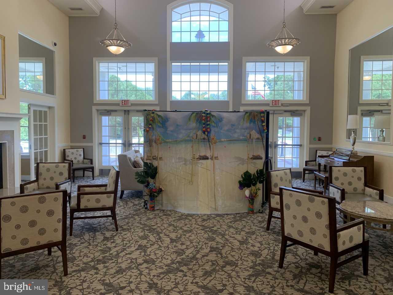 PINES OF LAUREL-PLAT 13- - Residential