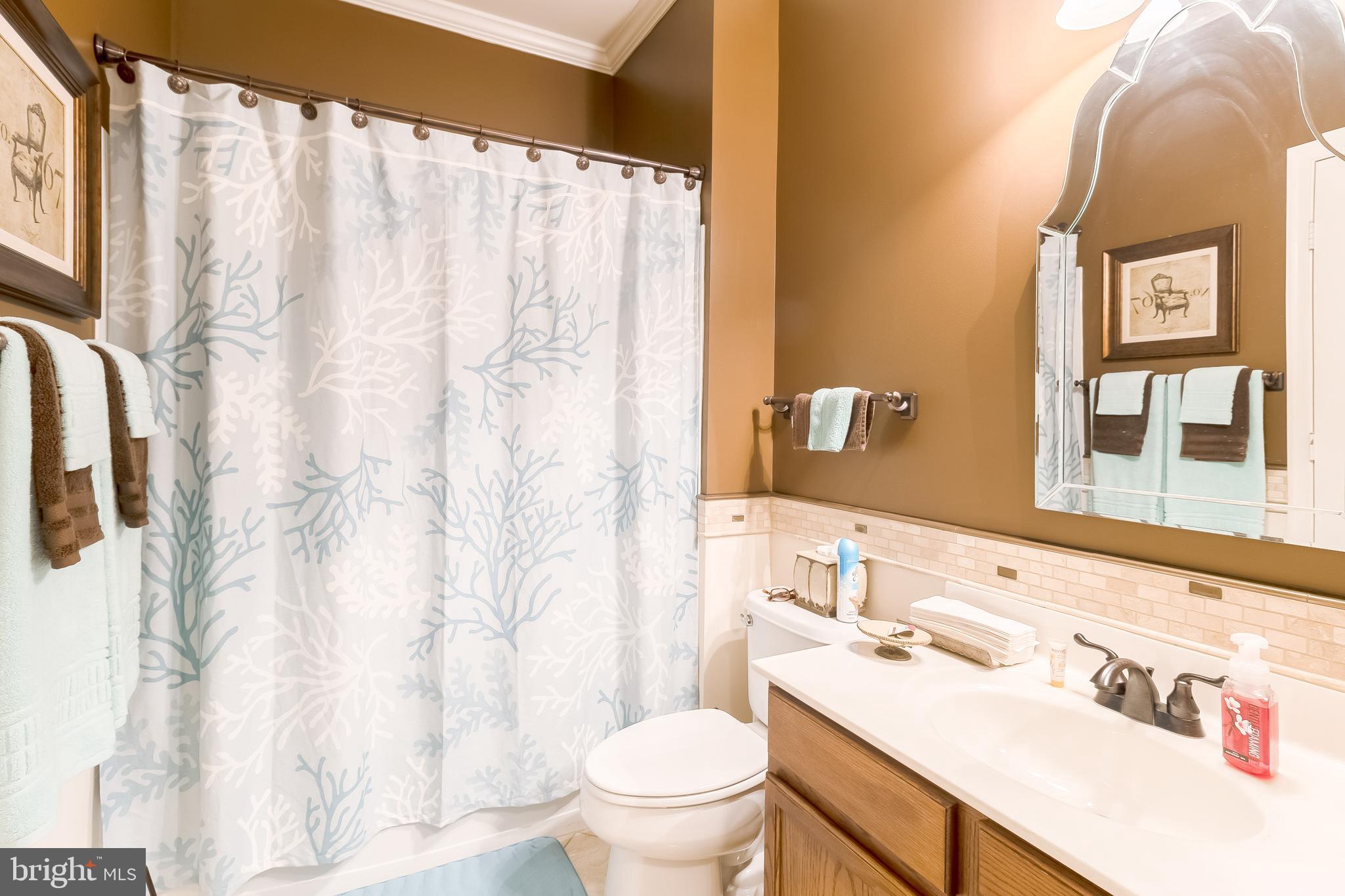 PINES OF LAUREL-PLAT 13- - Residential