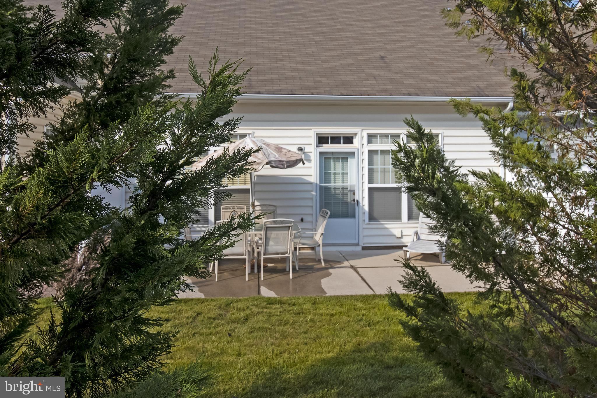 PINES OF LAUREL-PLAT 13- - Residential