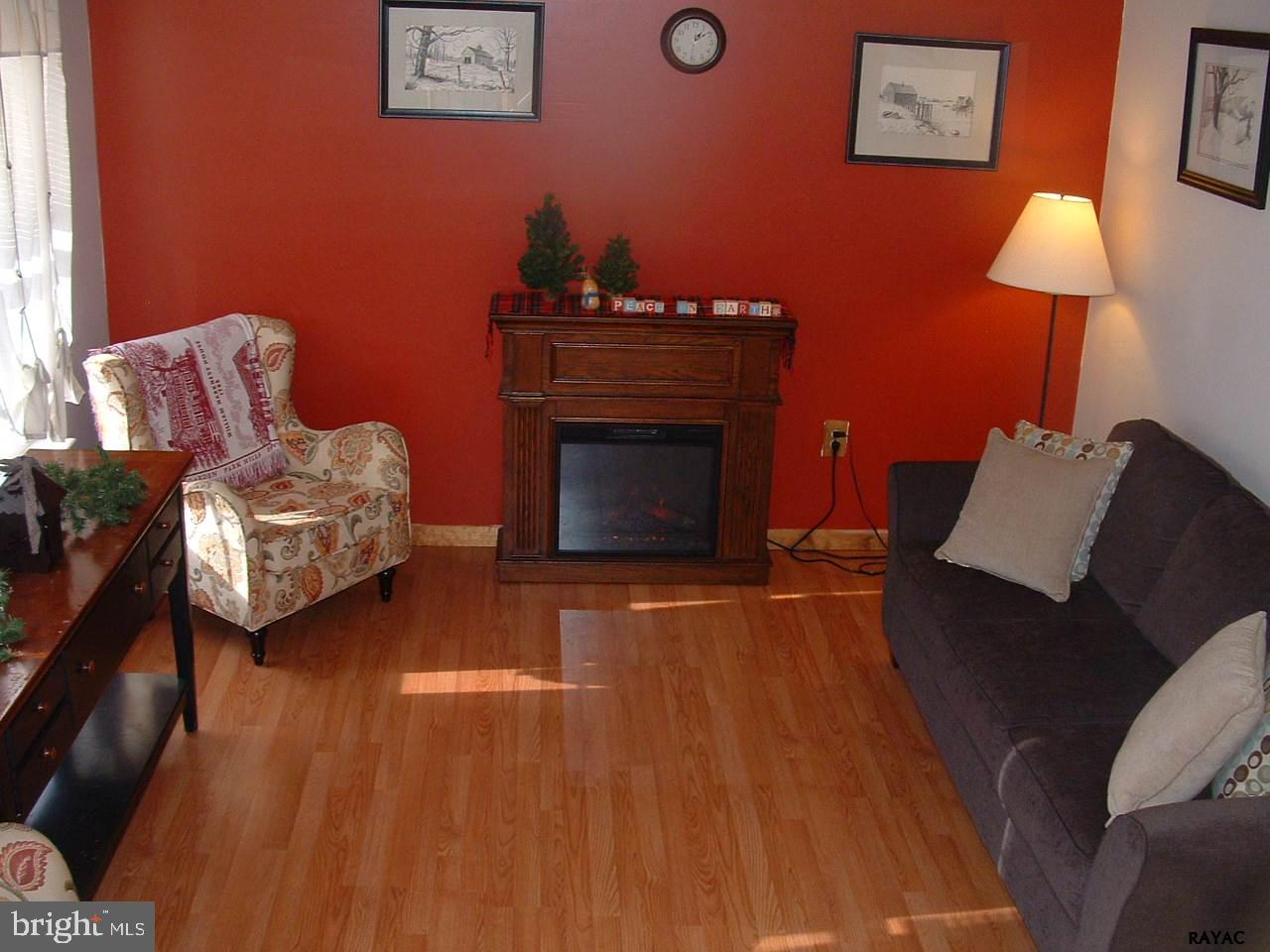HEARTHRIDGE - Residential