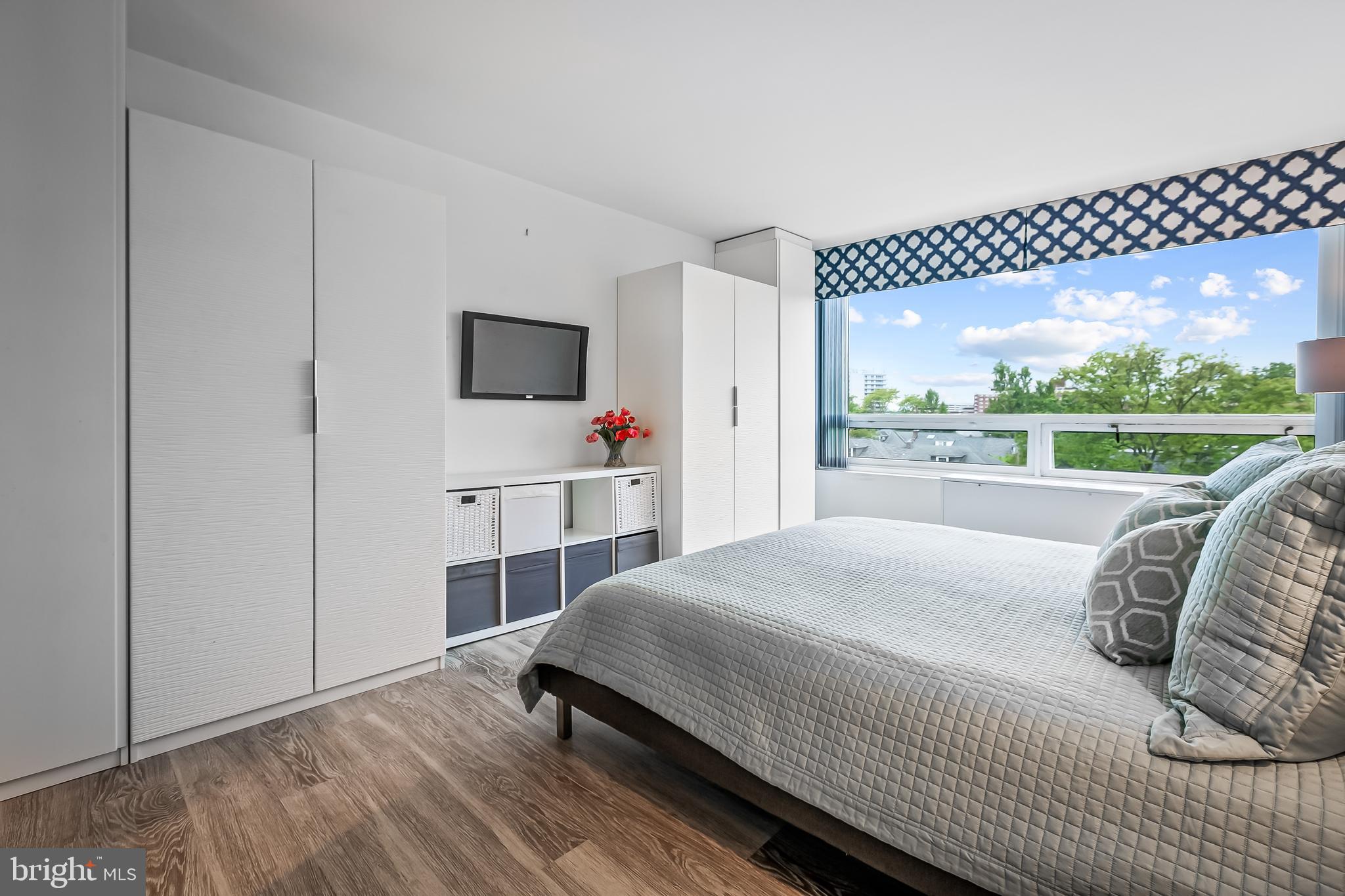 TUSCANY-CANTERBURY - Residential