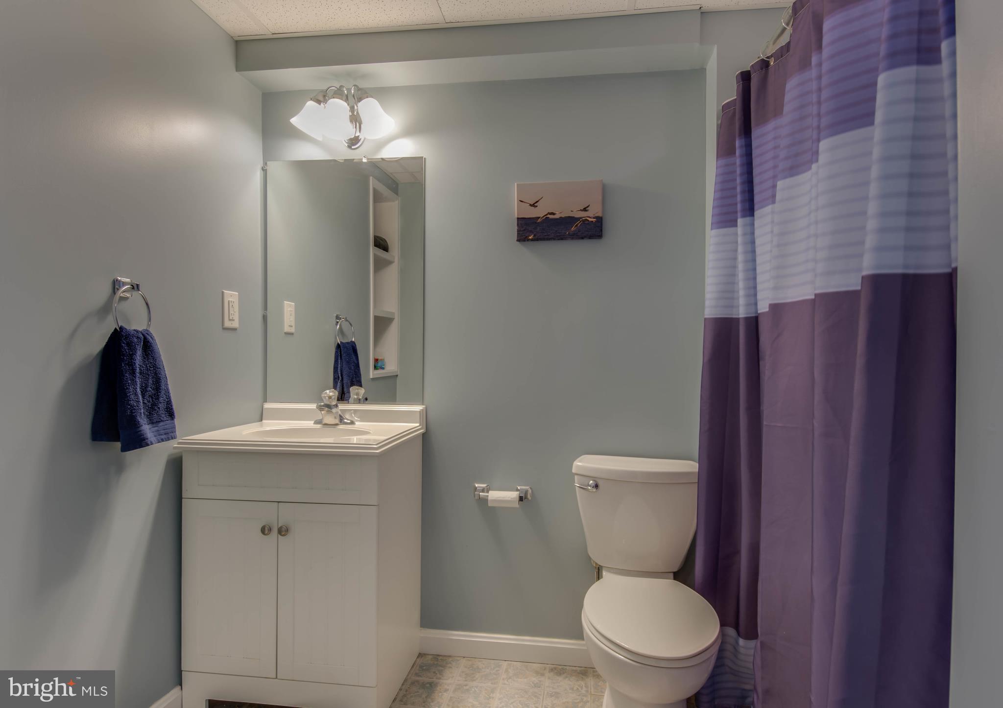 THREE CREEKS - Residential