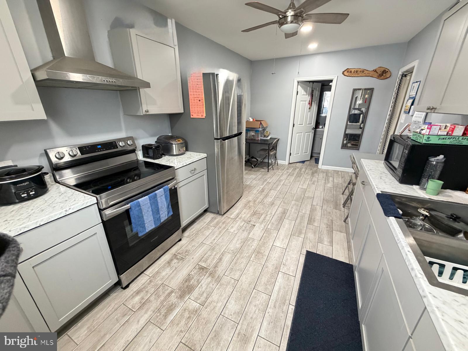 823 WEST MAIN STREET