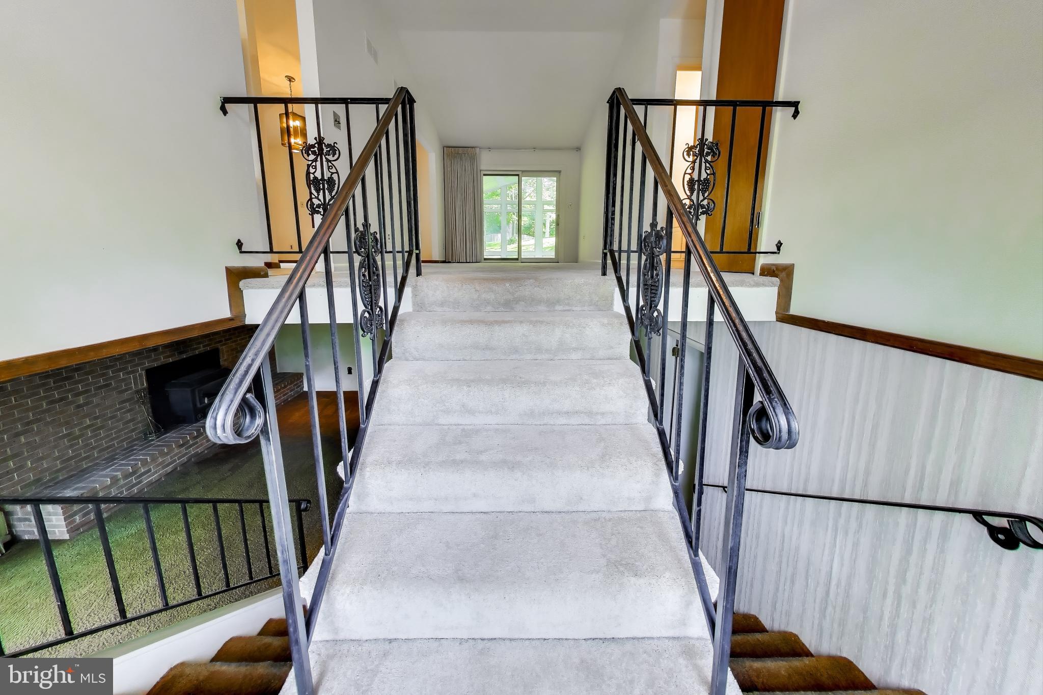 GRAVELY - Residential