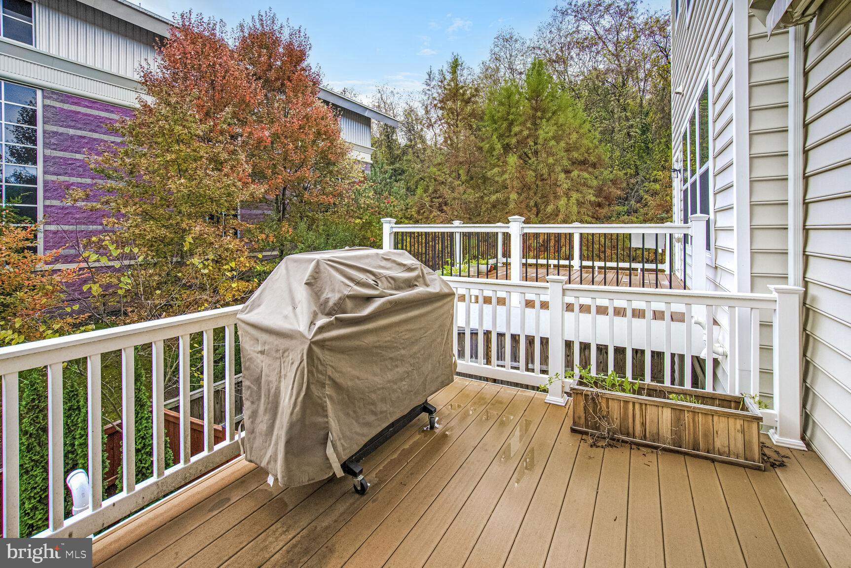 OVERLOOK AT UNIVERSITY CENTER - Residential