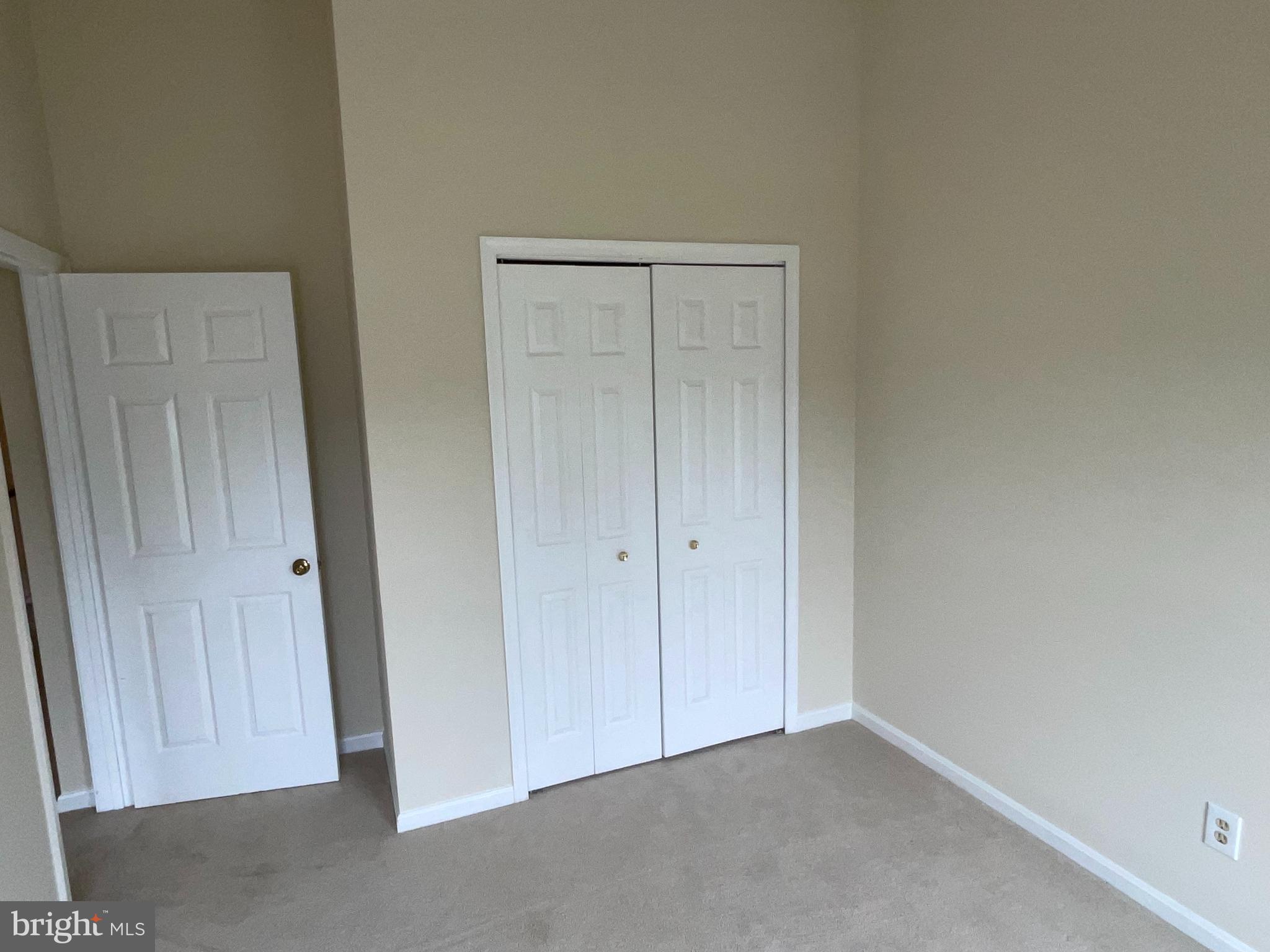 WOODMONT PLACE - Residential Lease