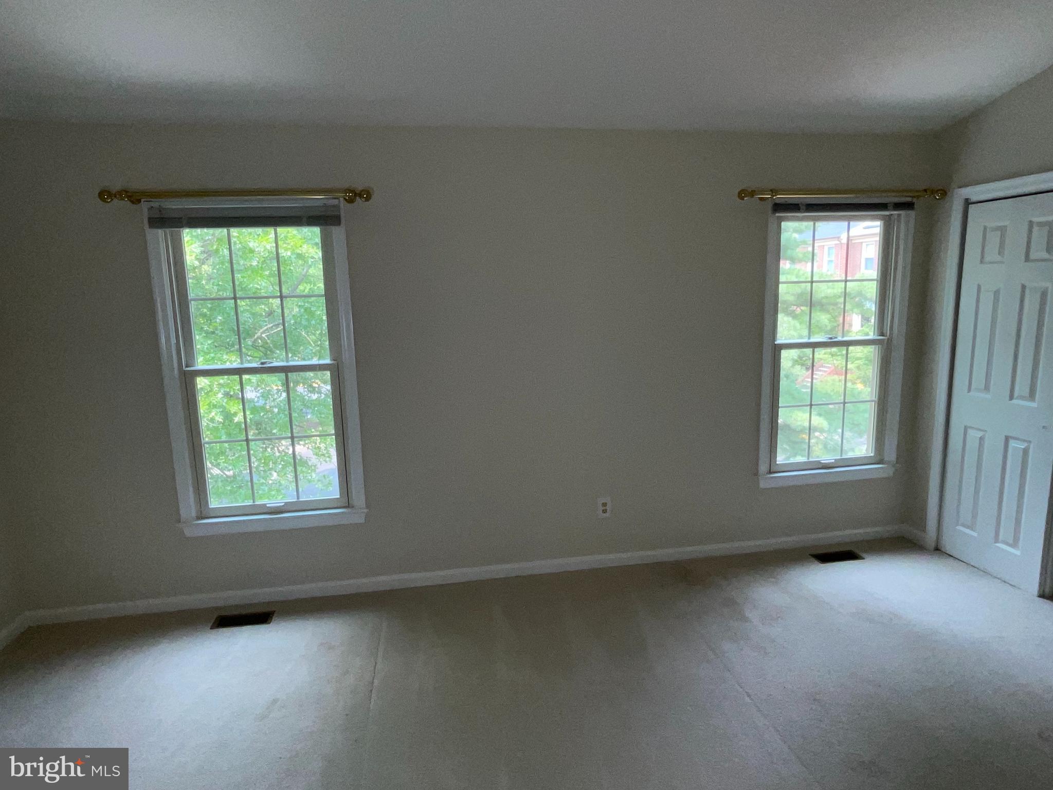 WOODMONT PLACE - Residential Lease