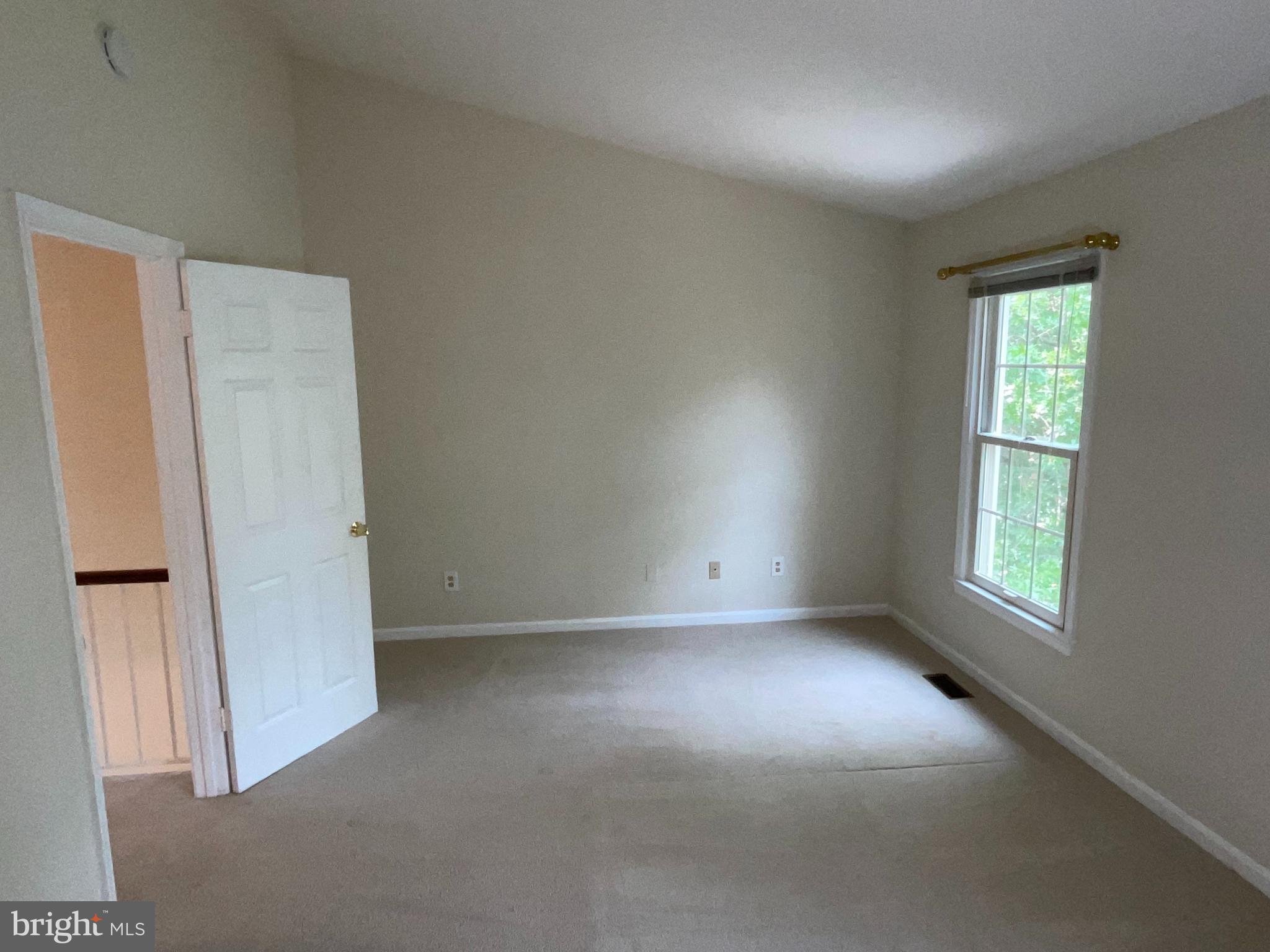 WOODMONT PLACE - Residential Lease