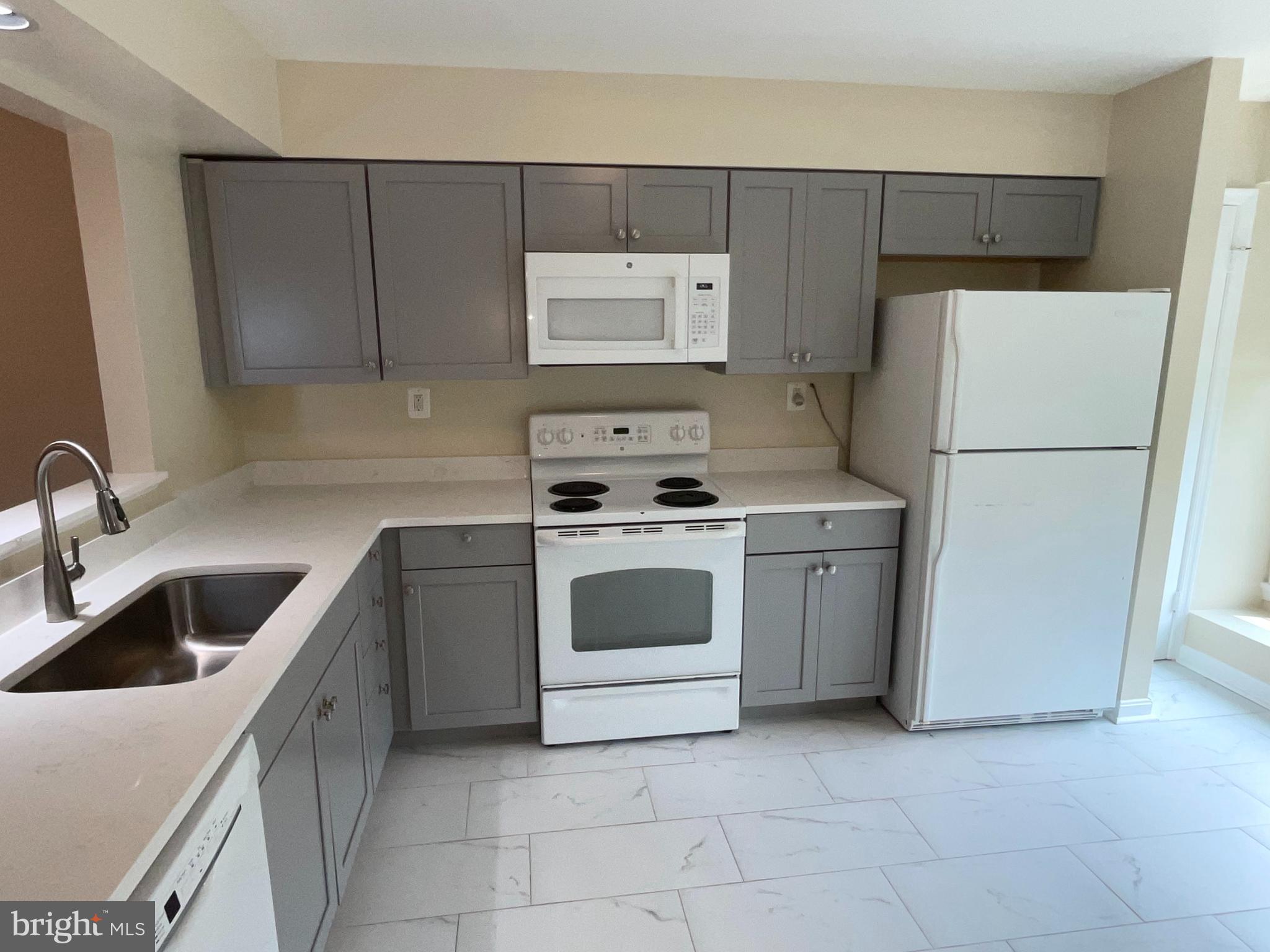 WOODMONT PLACE - Residential Lease