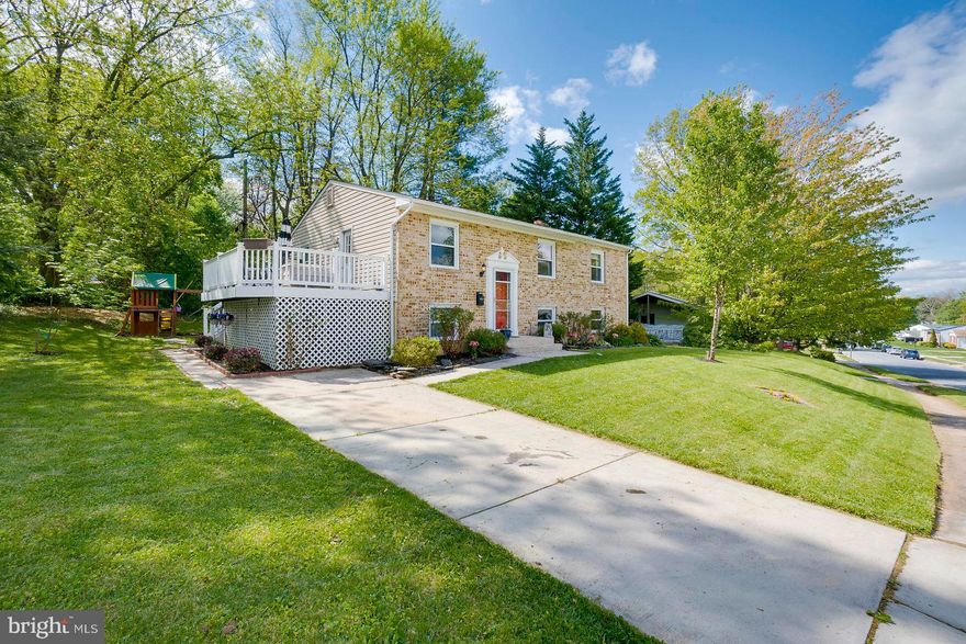 Great 4 bedroom/2 bath 1,920sq ft split foyer home in Hathaway ready for you to move in. The sellers have taken care of updates for you. New architectural shingle roof installed Nov 2019.  New Electrical panel installed Nov 2019. Tankless water heater installed 2018. Kitchen upgraded with custom features: Granite Countertops ;luxury features in custom cabinets; double sink; Stainless Steel Appliances (wine cooler as-is). Upper level captures your attention  from the foyer with the decorative coffered ceilings. The living room and dining room are open to each other. This level has three bedrooms and a full bath. There is also a pull down staircase to the attic. The lower level has a large family room with a wood burning fireplace and french doors to the back yard. There is a large bedroom with walk in closet on this level, and a full bath. The laundry area and utilities are on this level. The HVAC was installed 2006, gas forced air furnace, programmable thermostat, sump pump. Exterior updates were made in 2010: new vinyl siding/gutters/gutter guards/trex deck/paved driveway for 2 cars. Play equipment can stay or seller will take.  No HOA.