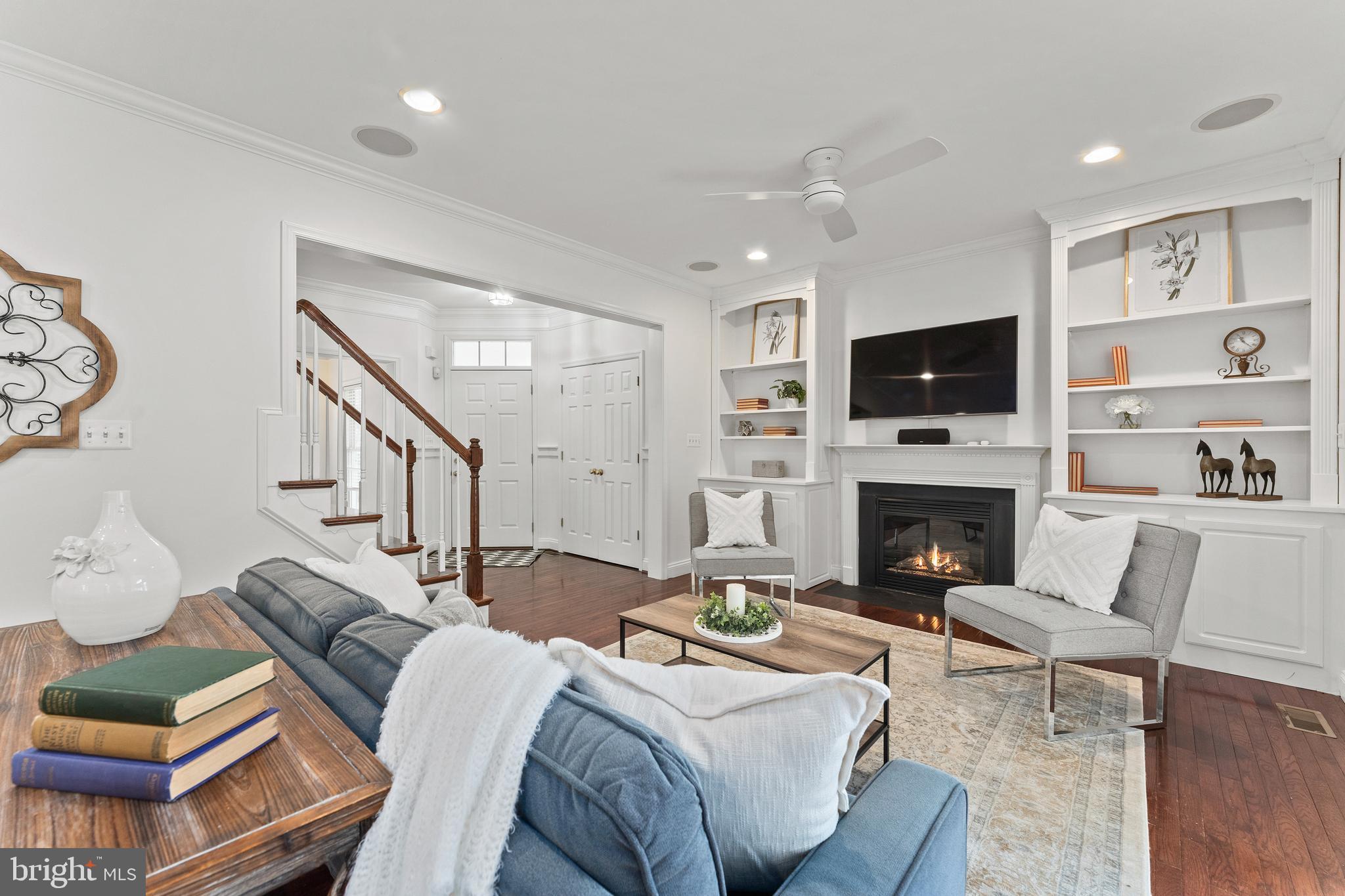 7230 JOHN TAYLOR MEWS