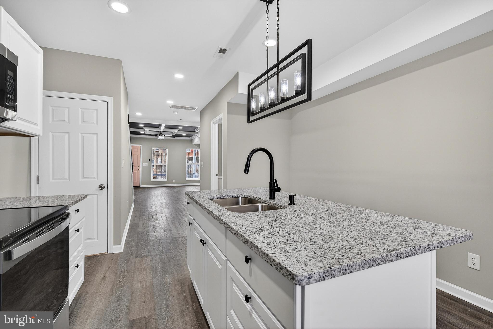 EAST BALTIMORE MIDWAY - Residential