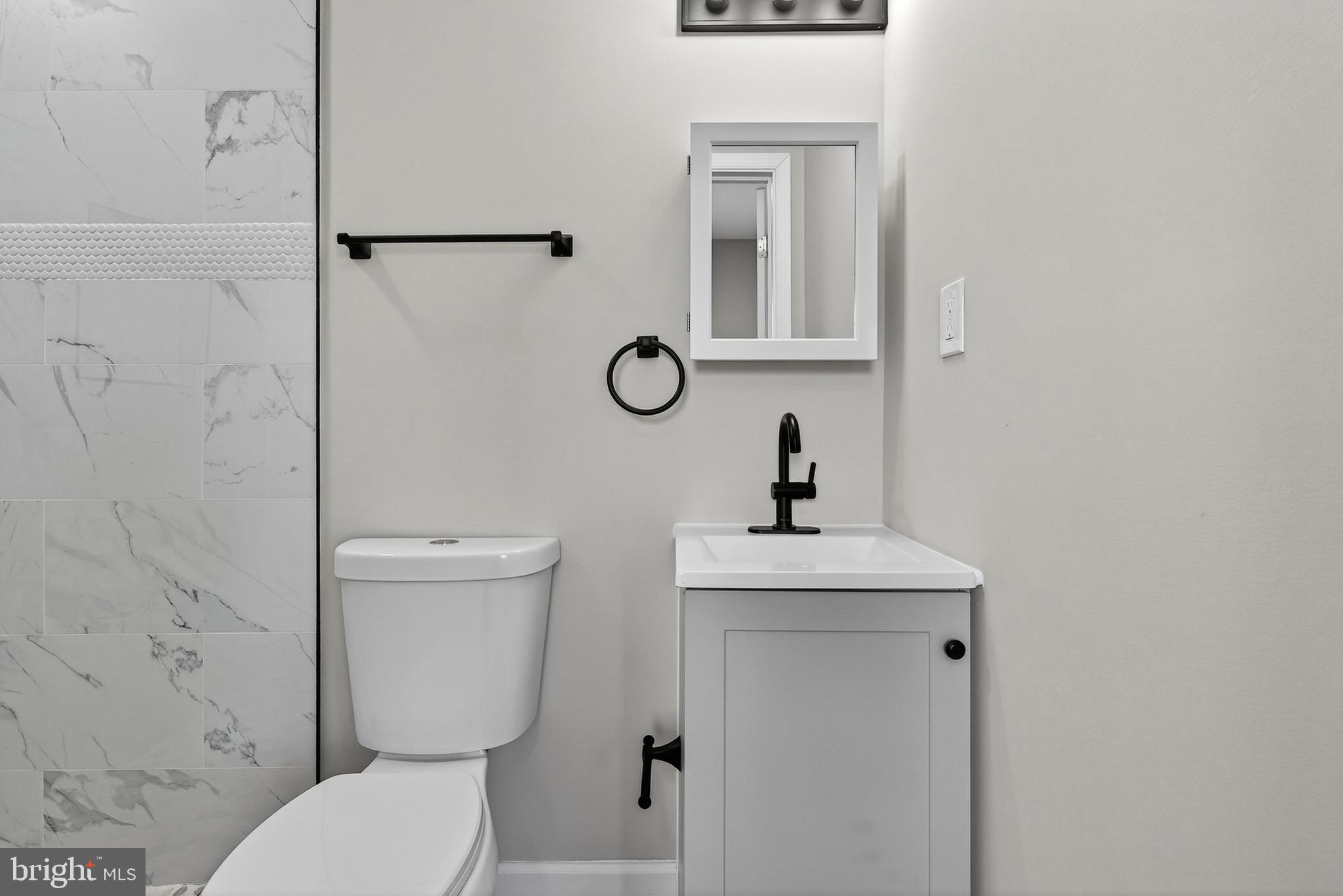 EAST BALTIMORE MIDWAY - Residential