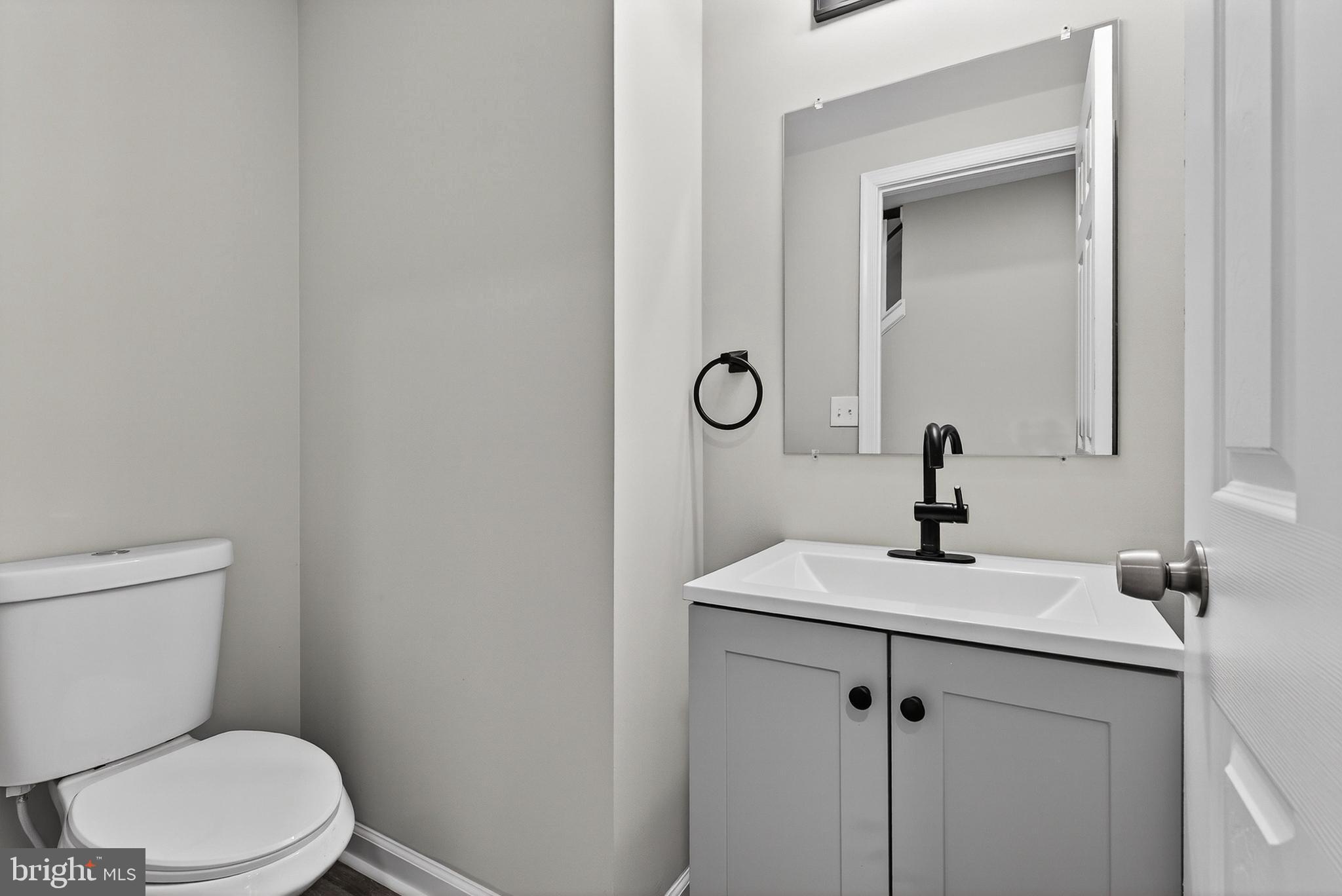 EAST BALTIMORE MIDWAY - Residential