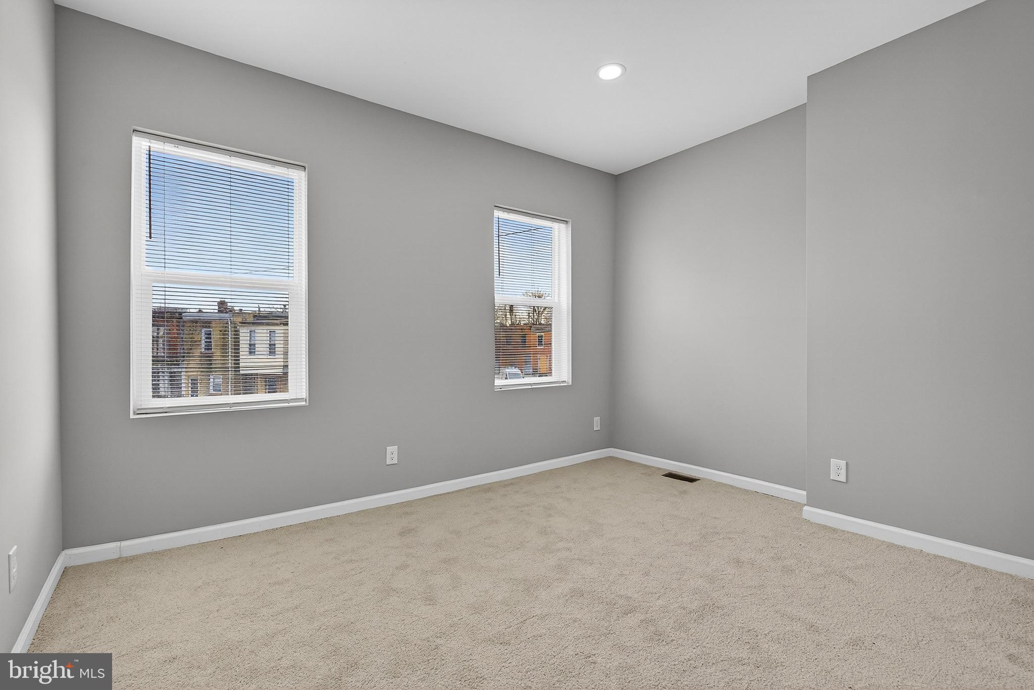 EAST BALTIMORE MIDWAY - Residential