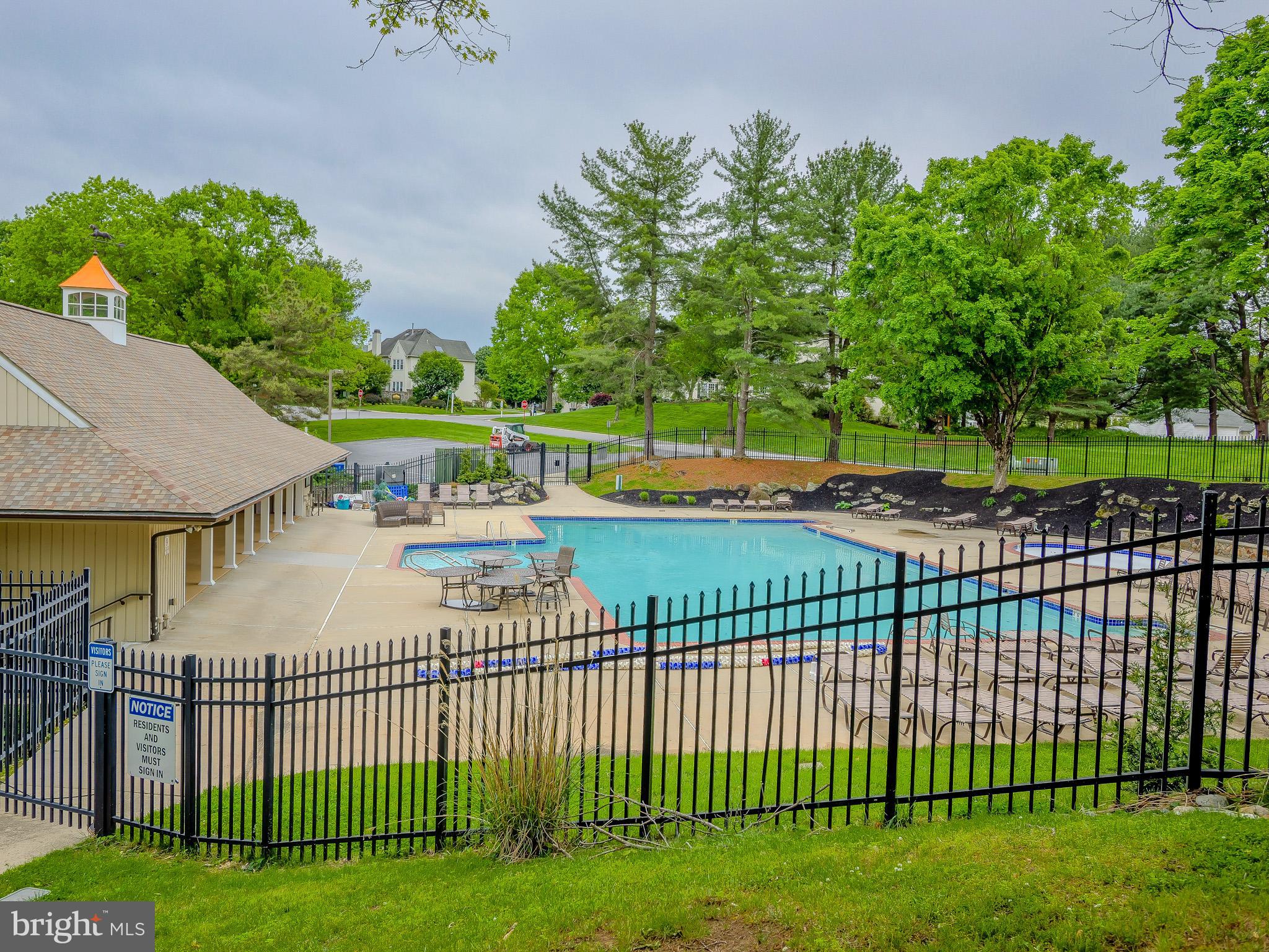 RUNNYMEADE FARMS - Residential