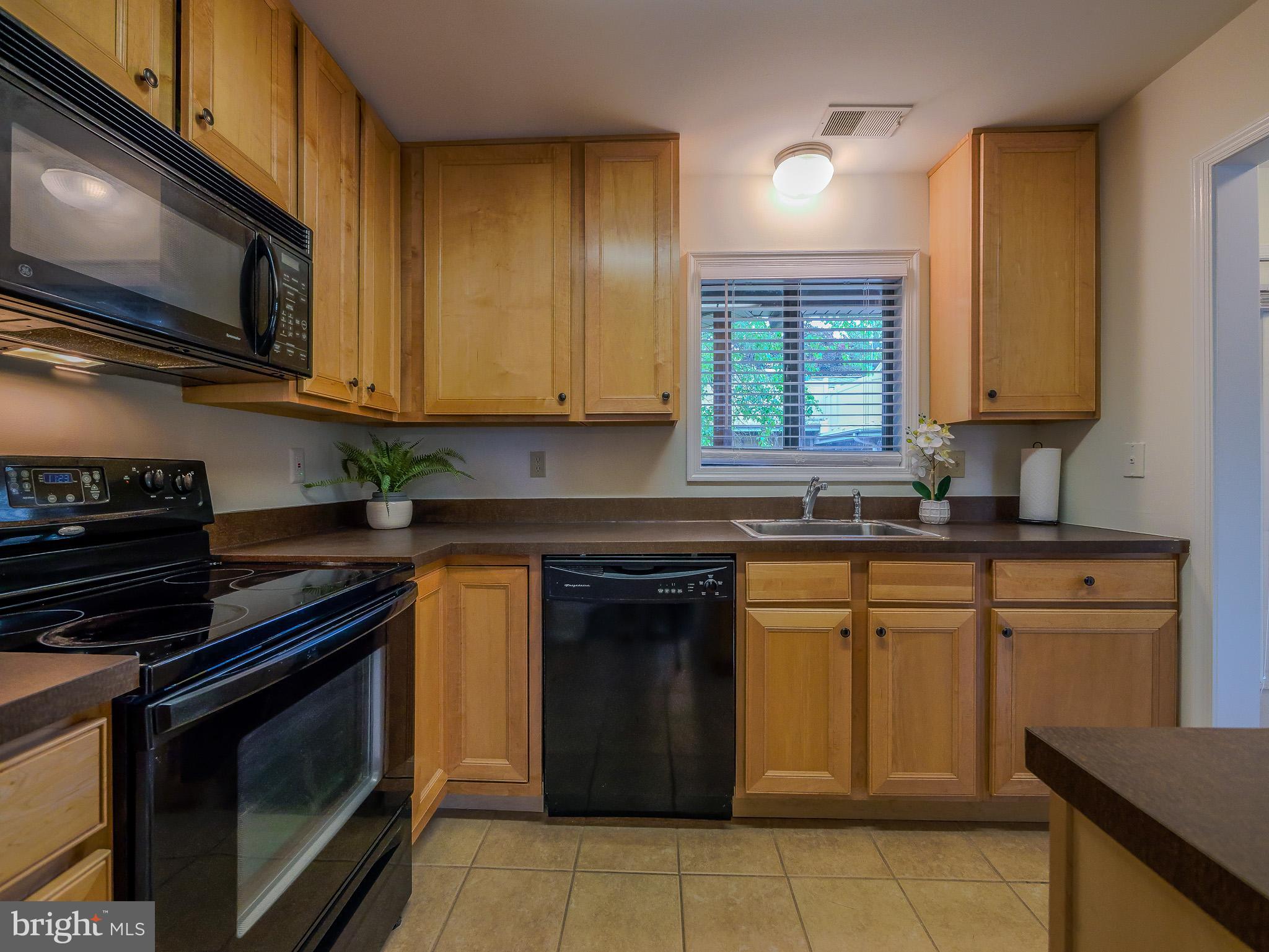 RUNNYMEADE FARMS - Residential
