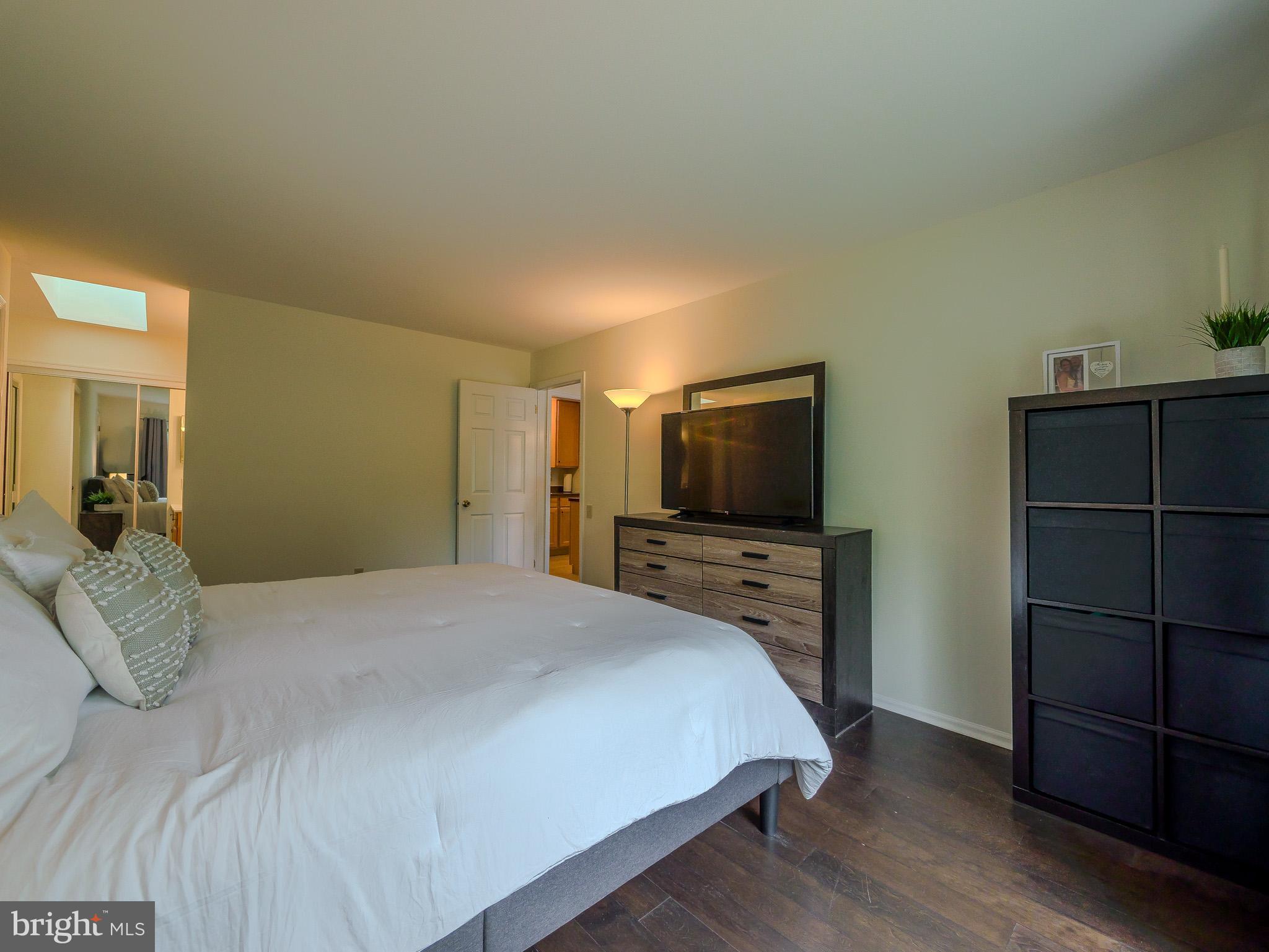 RUNNYMEADE FARMS - Residential