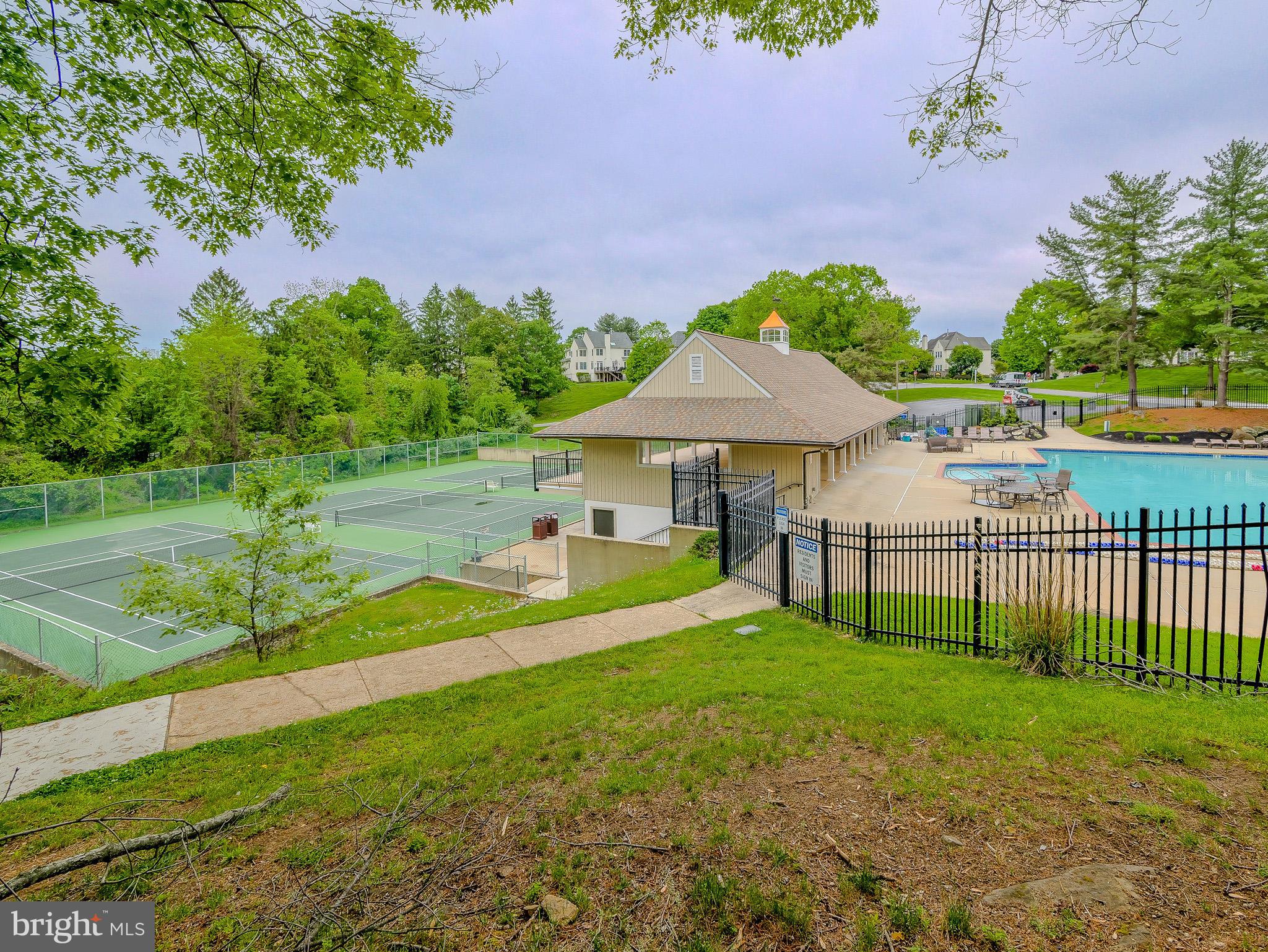 RUNNYMEADE FARMS - Residential