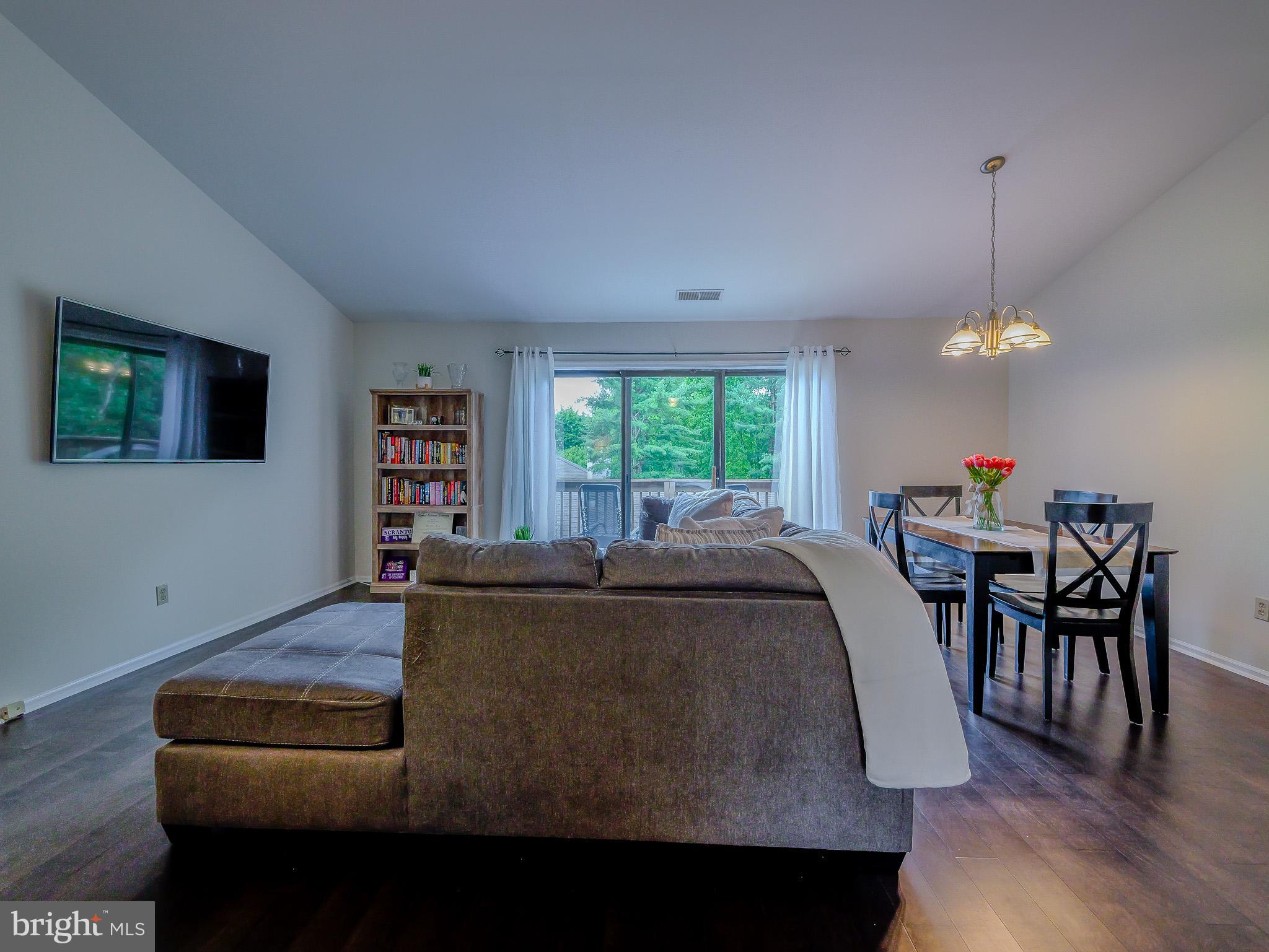 RUNNYMEADE FARMS - Residential