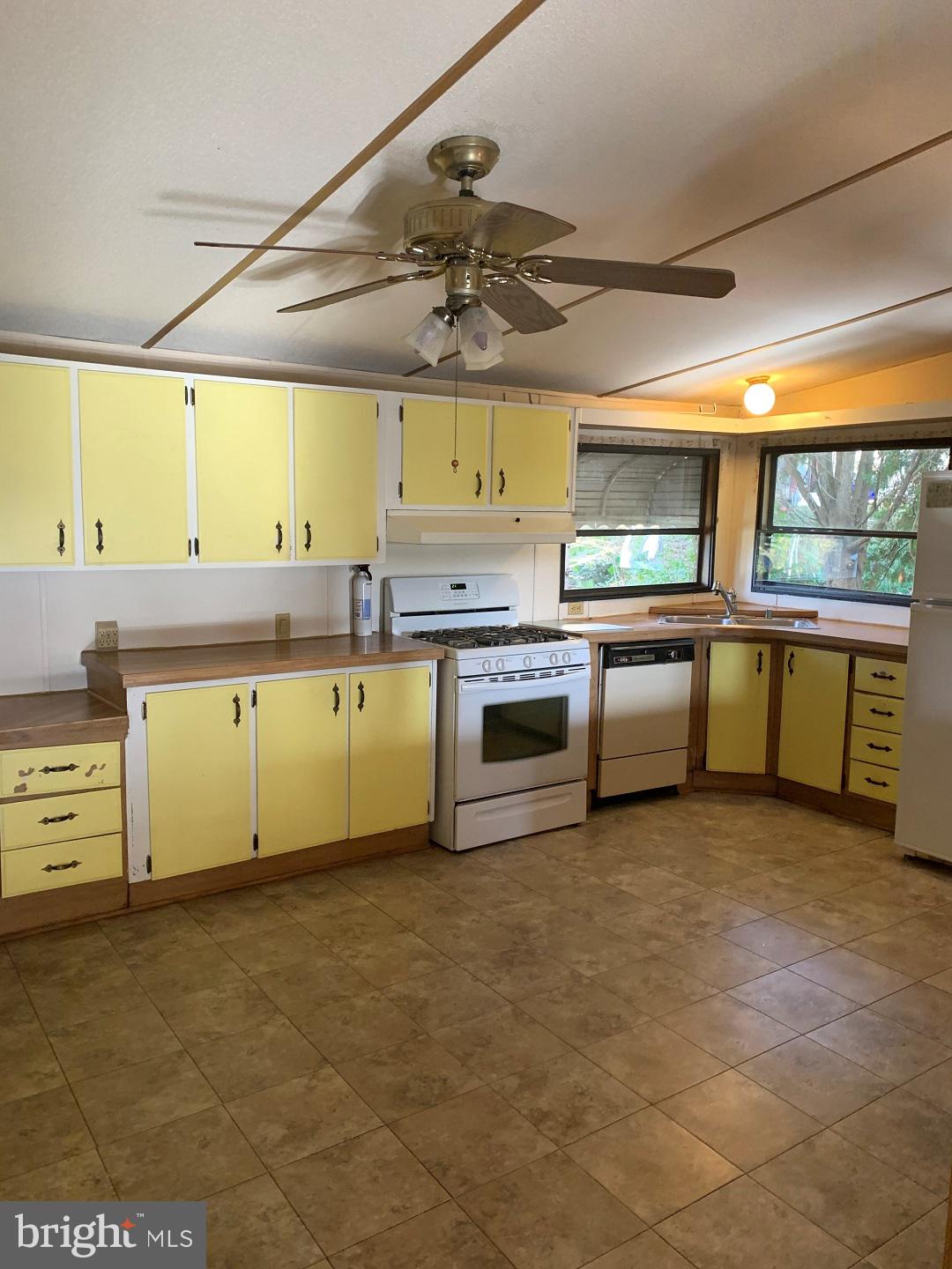 HERITAGE ESTATES - Residential