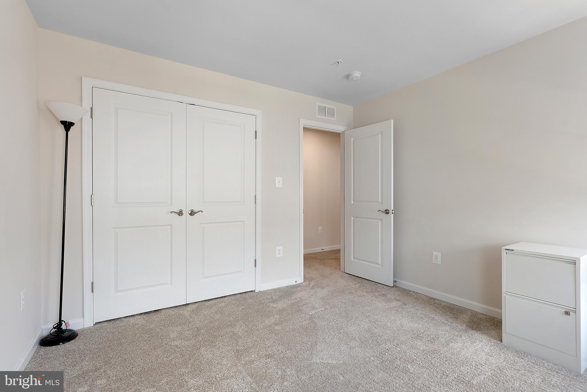 GLENN DALE COMMONS - Residential