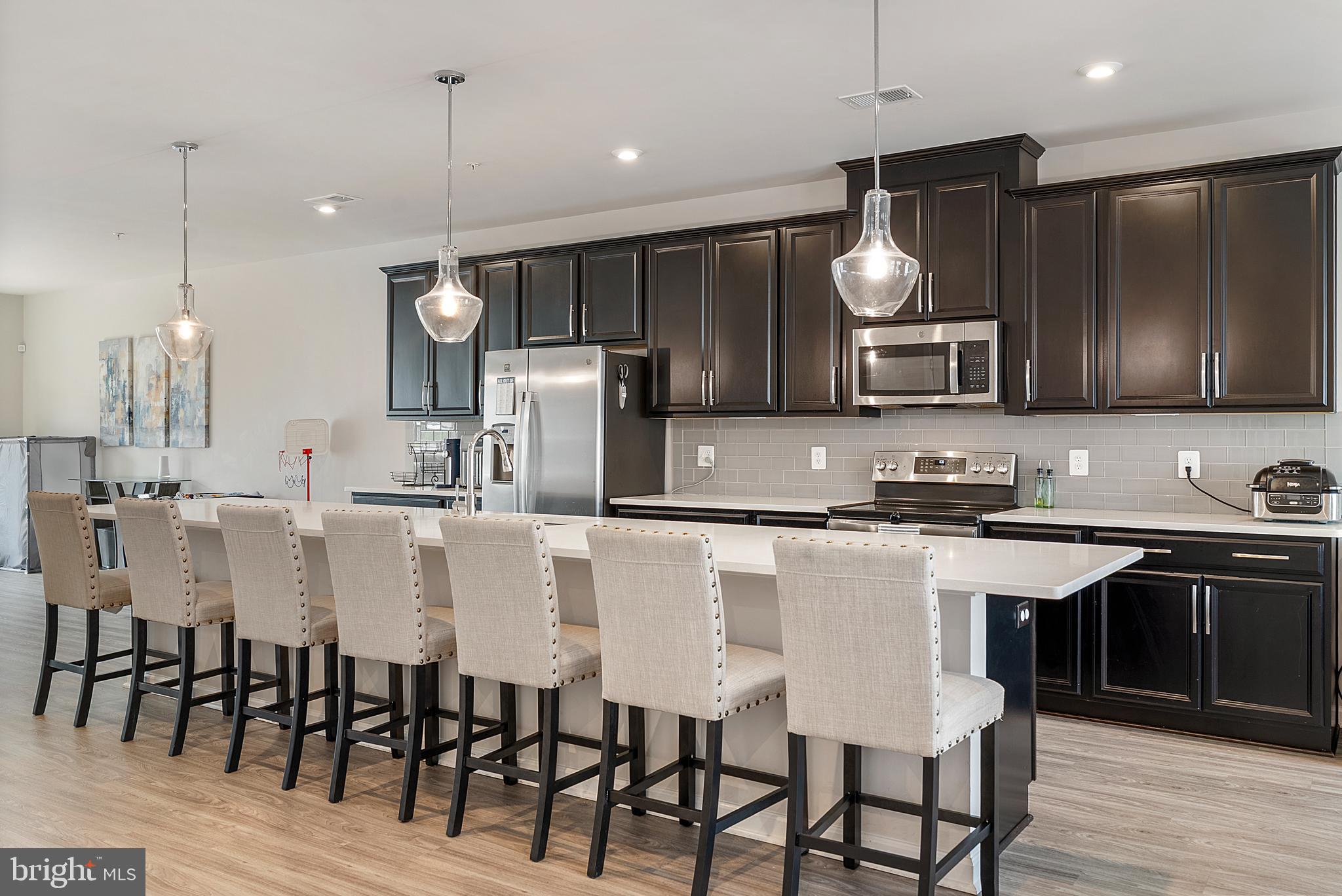GLENN DALE COMMONS - Residential