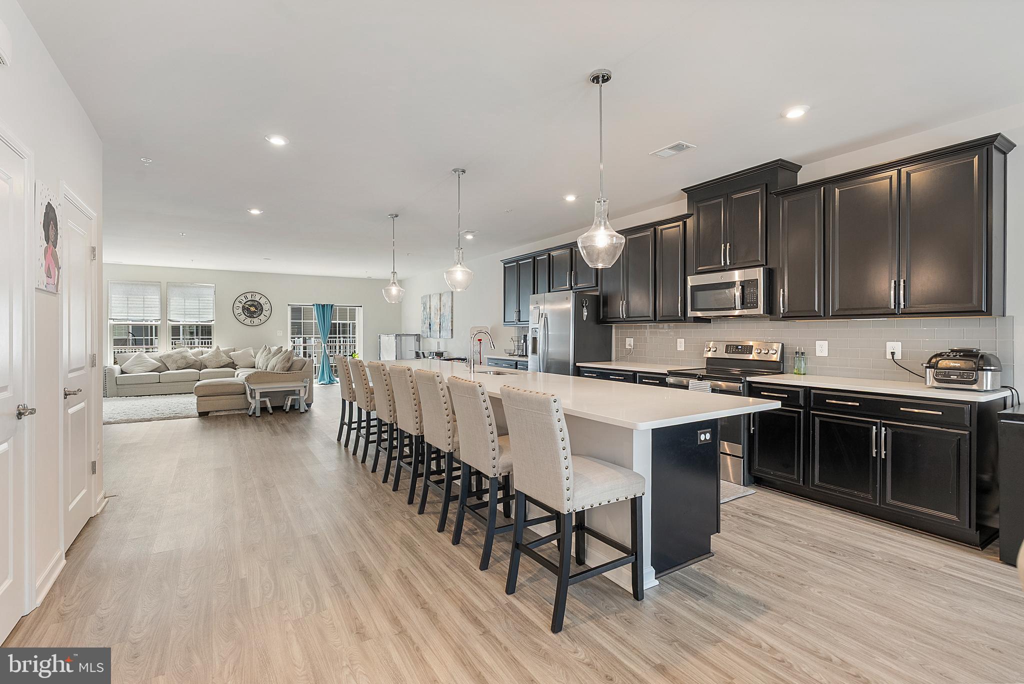 GLENN DALE COMMONS - Residential