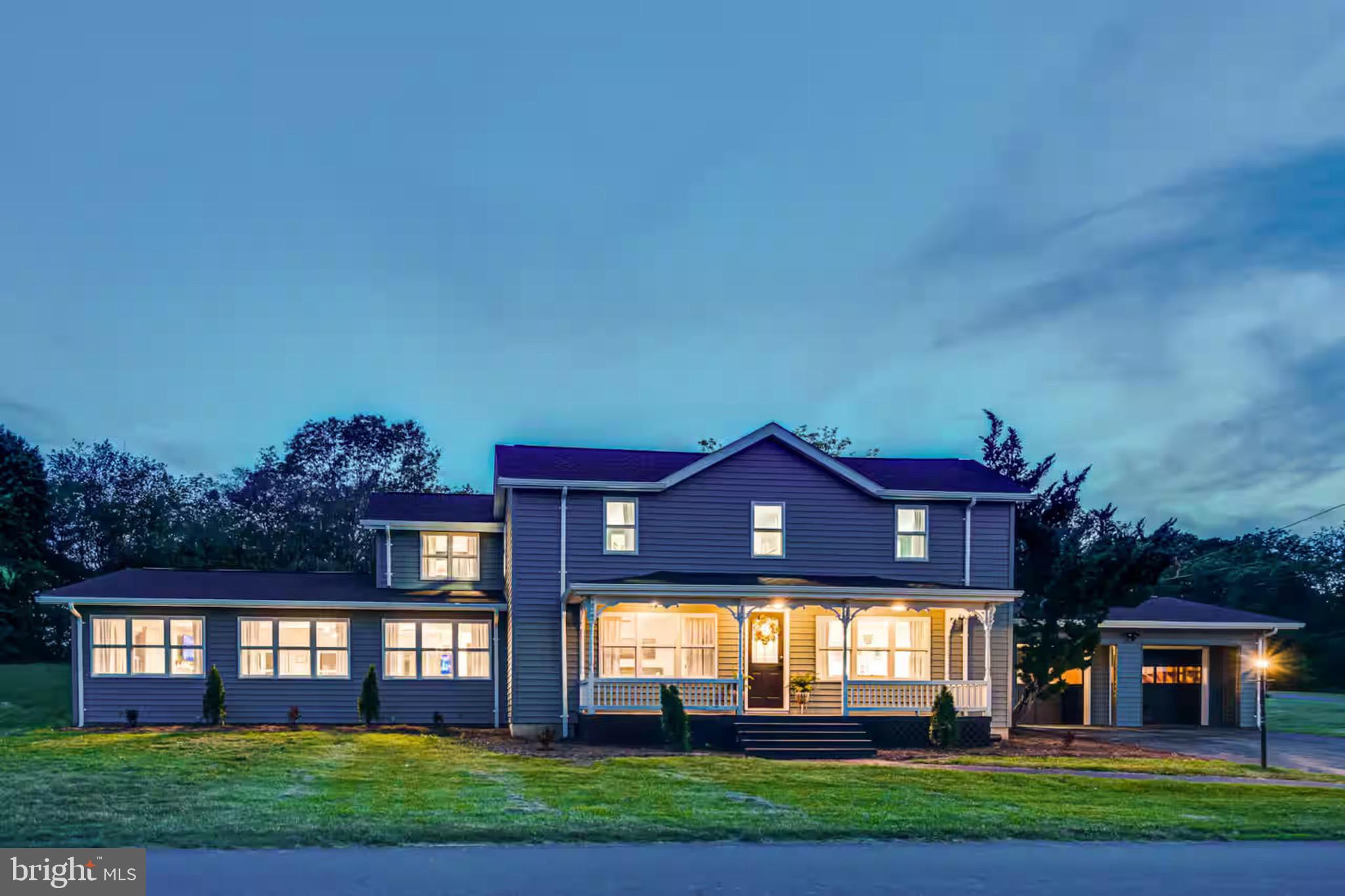 3347 RIVER ROAD