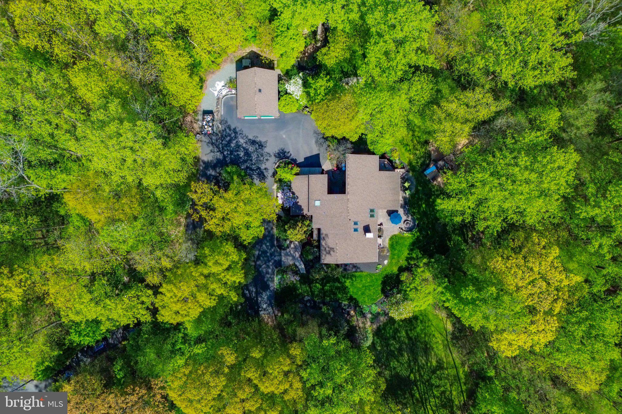 2159 QUARRY ROAD