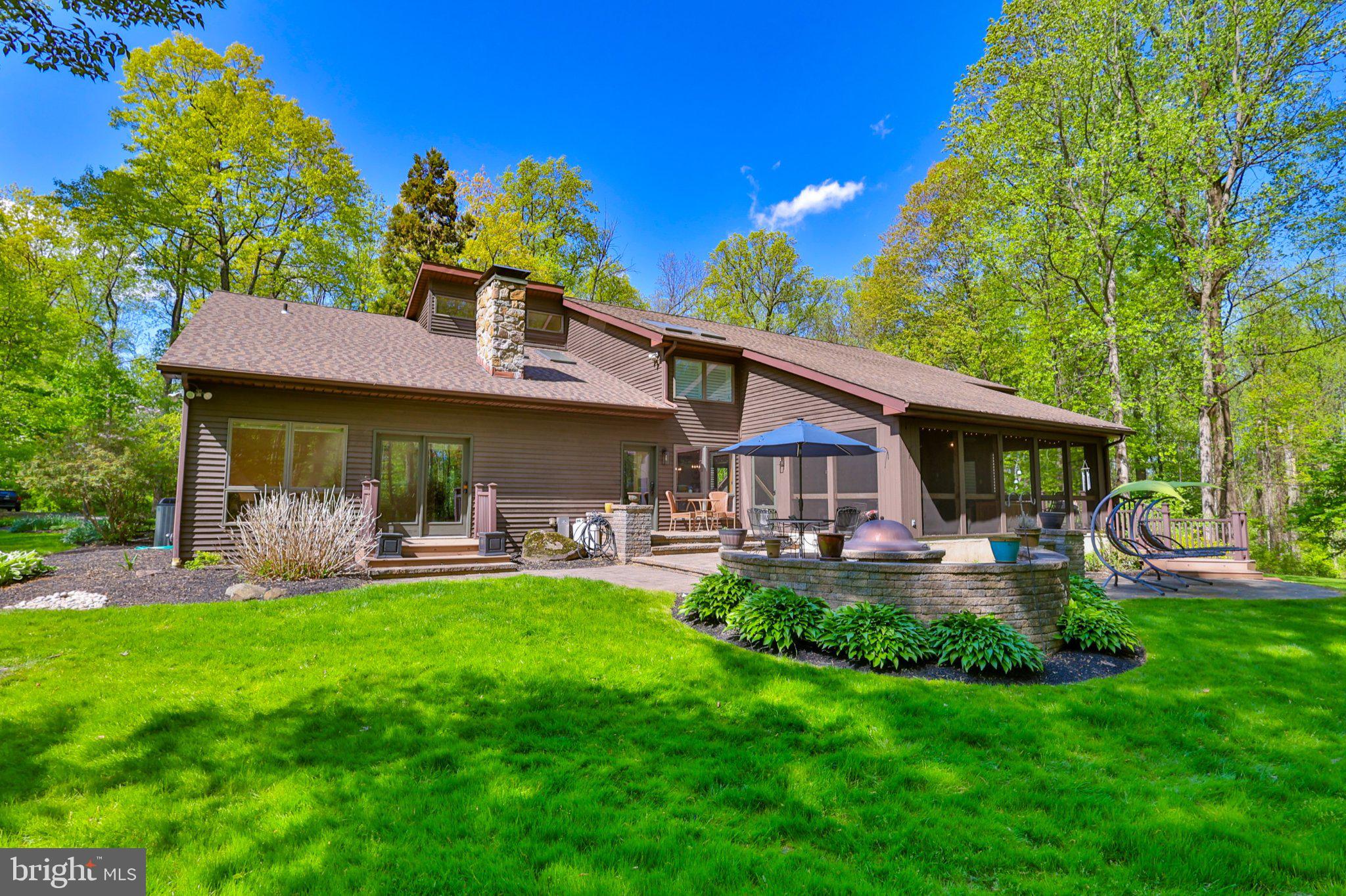 2159 QUARRY ROAD