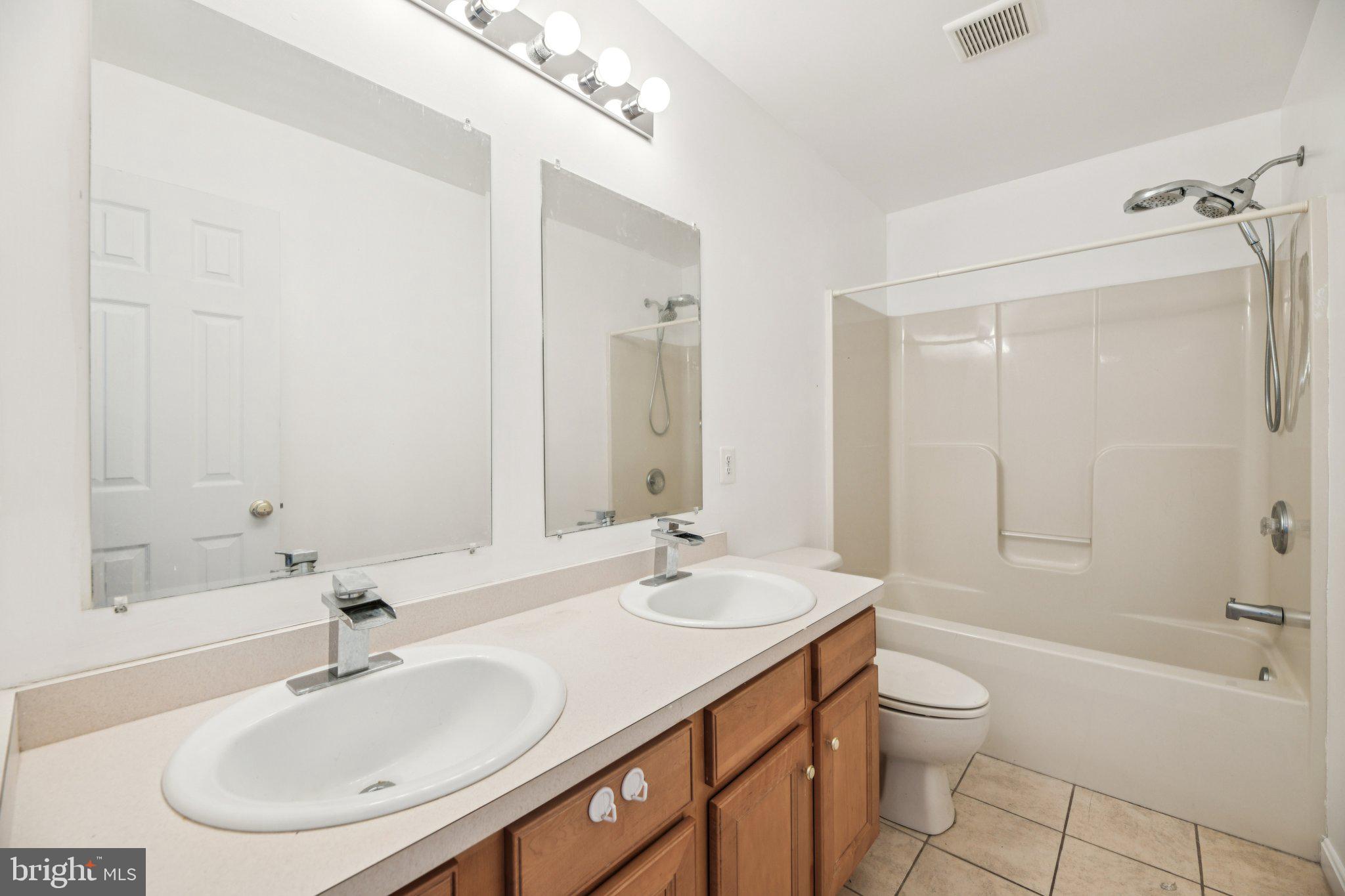 CALVERT MANOR-2ND ADDN - Residential