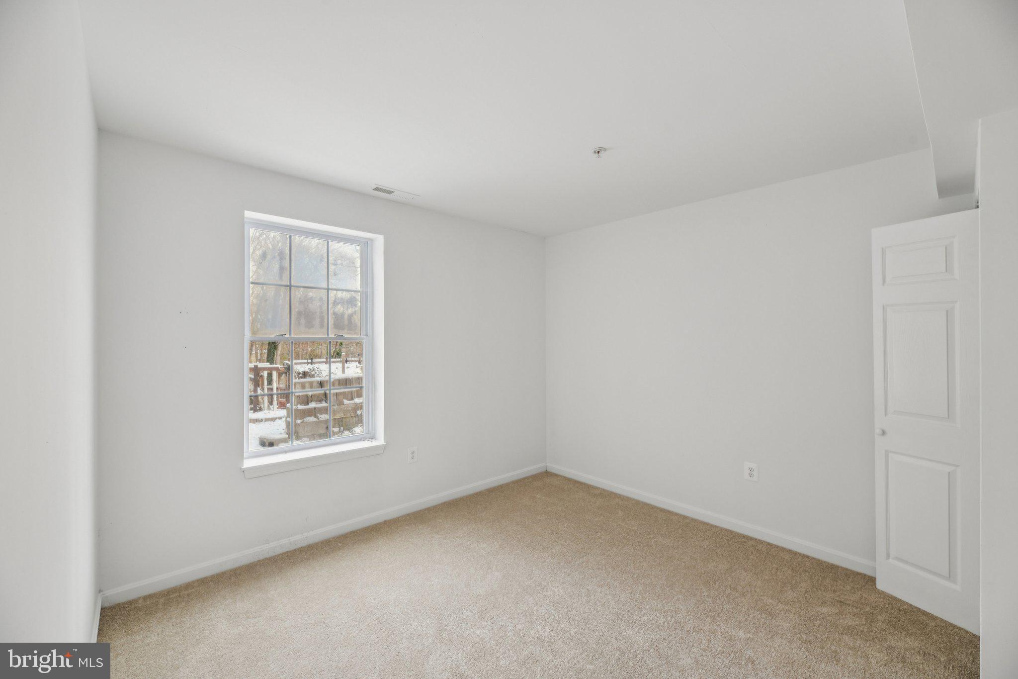 CALVERT MANOR-2ND ADDN - Residential