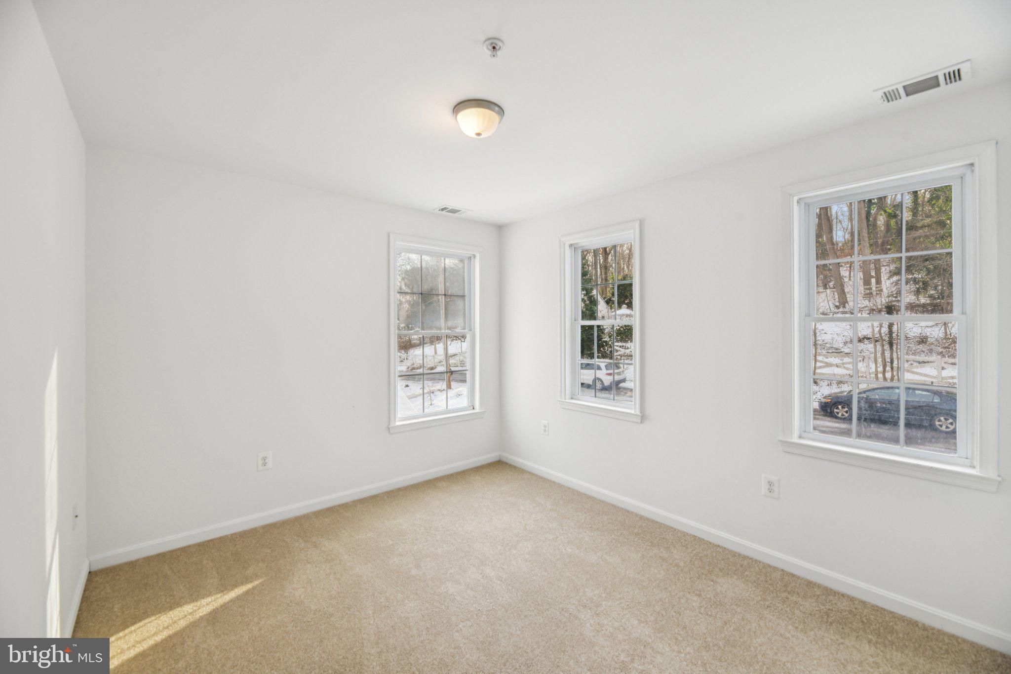 CALVERT MANOR-2ND ADDN - Residential