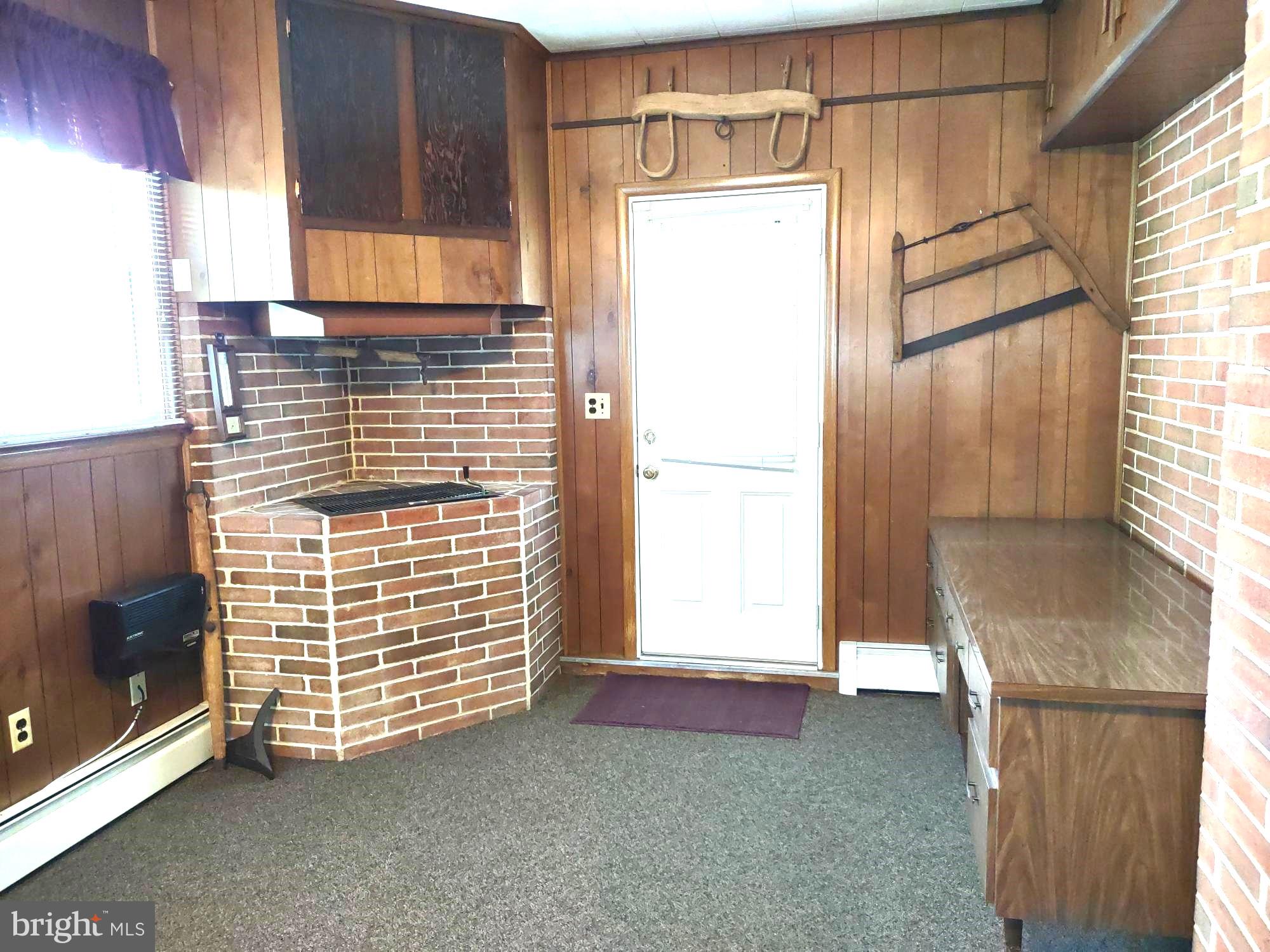 FAIRWOOD HEIGHTS - Residential