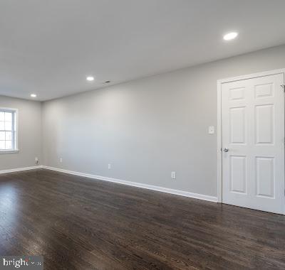 DAMASCUS OUTSIDE - Residential