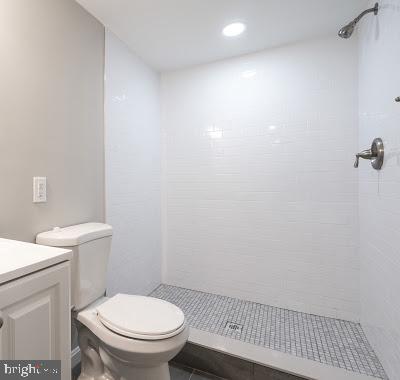 DAMASCUS OUTSIDE - Residential