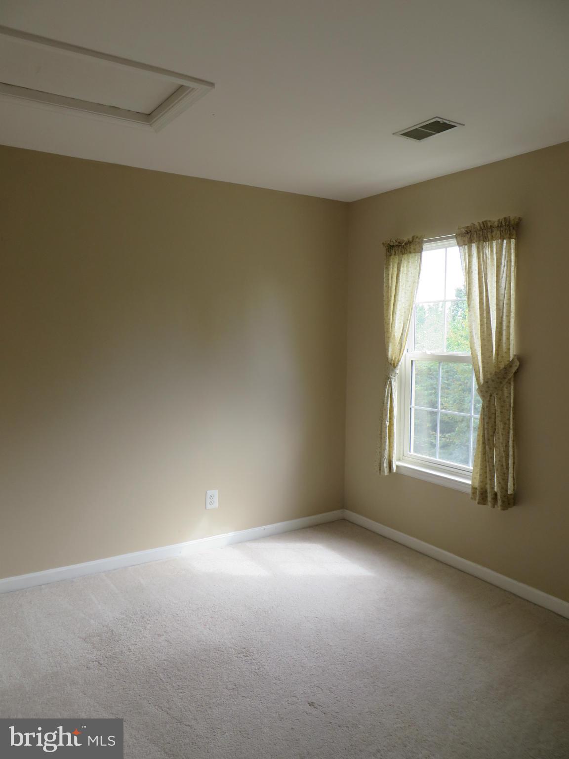 WAYSIDE VILLAGE - Residential Lease