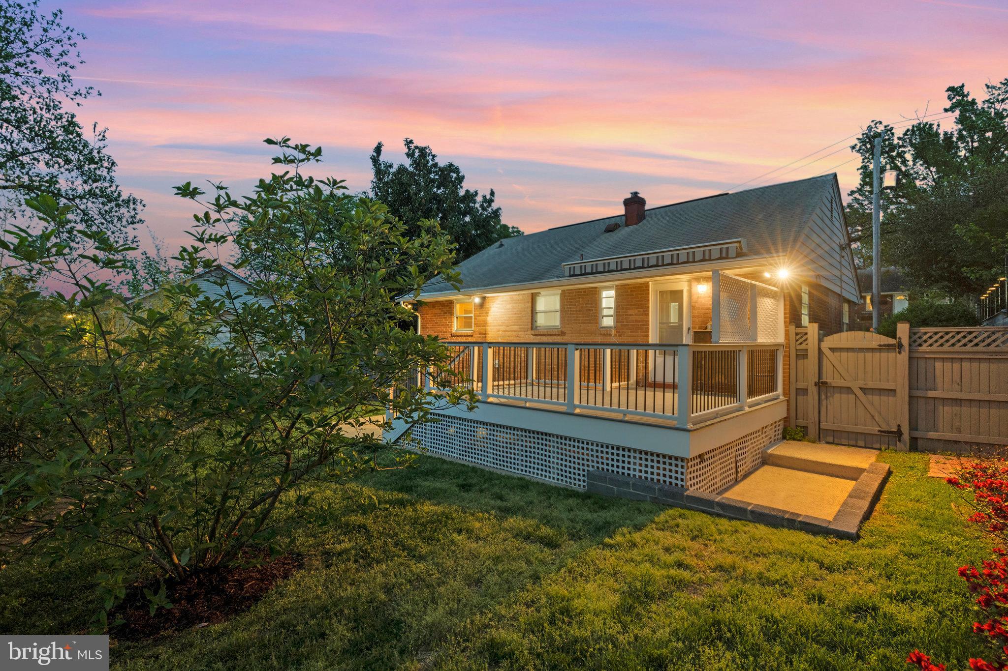 BARCROFT FOREST - Residential