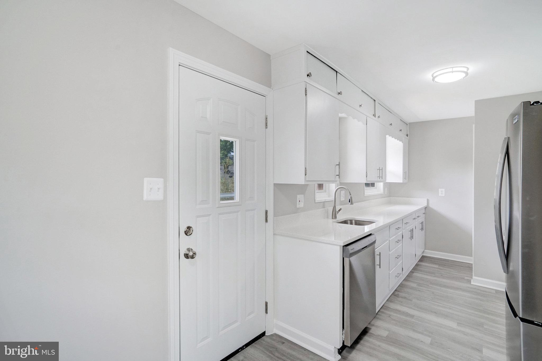 BARCROFT FOREST - Residential