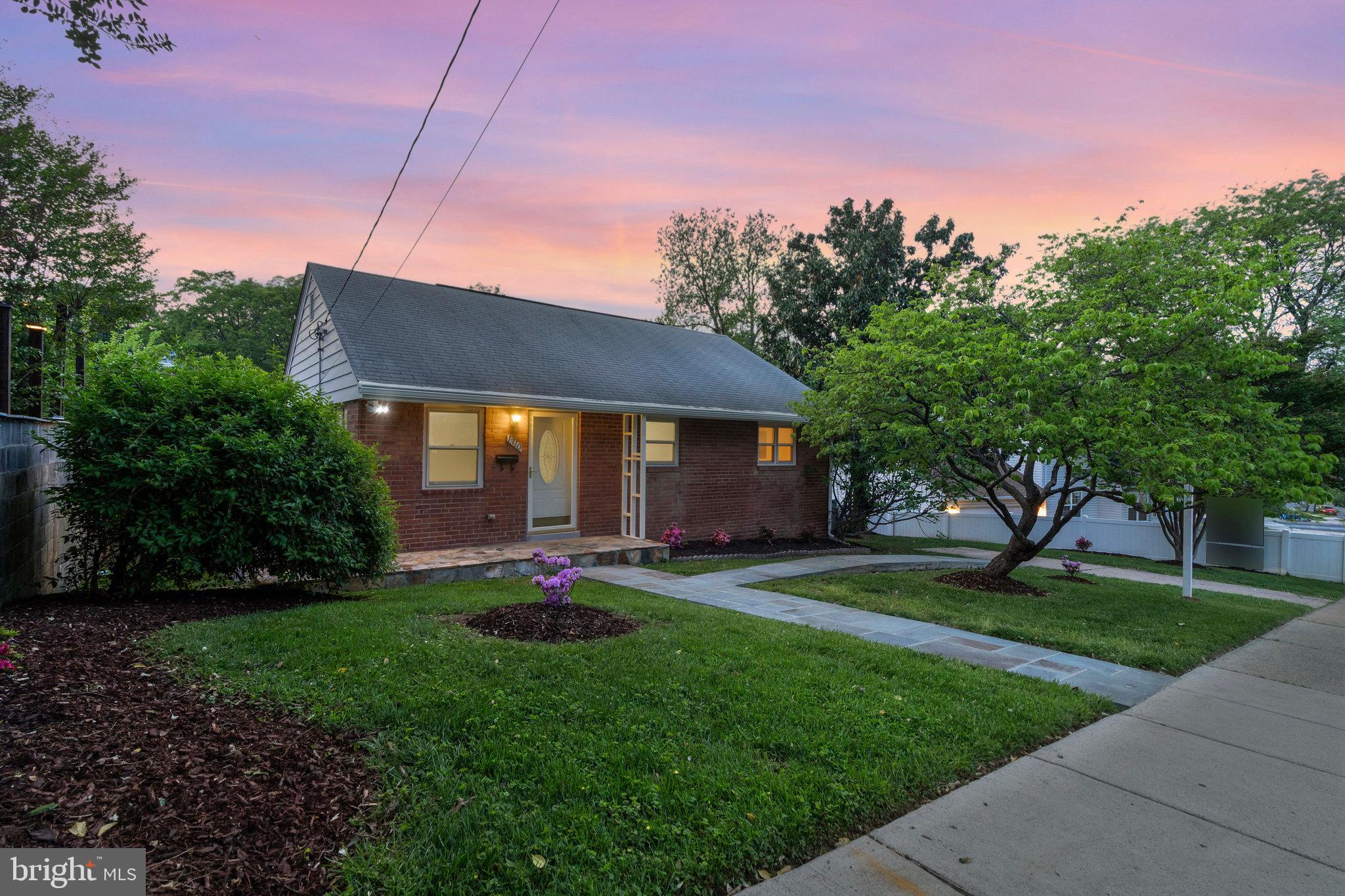 BARCROFT FOREST - Residential