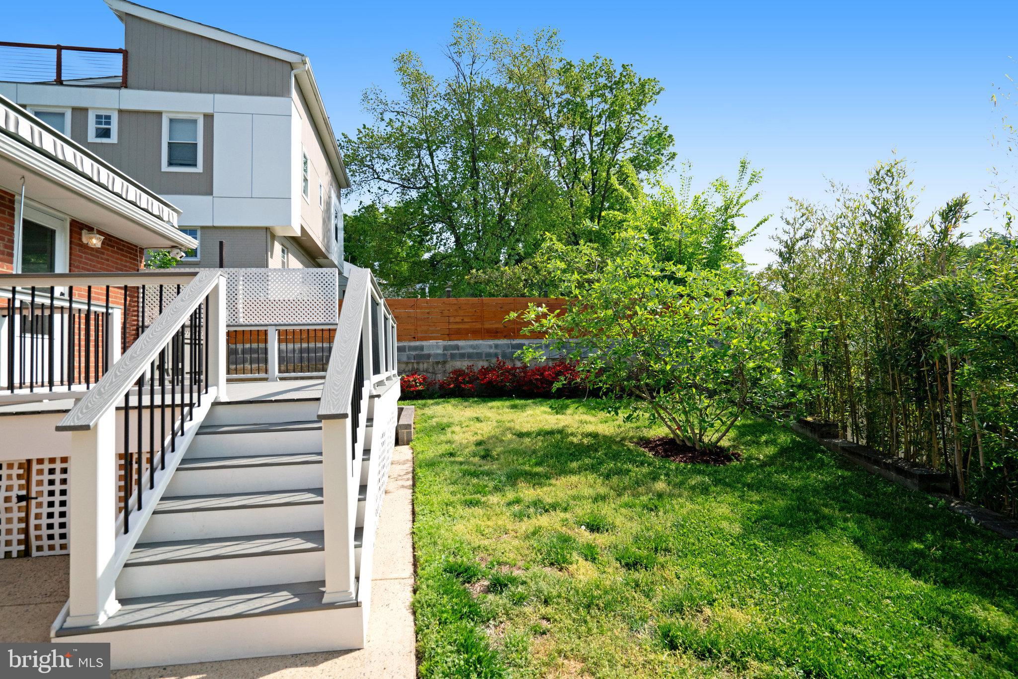 BARCROFT FOREST - Residential