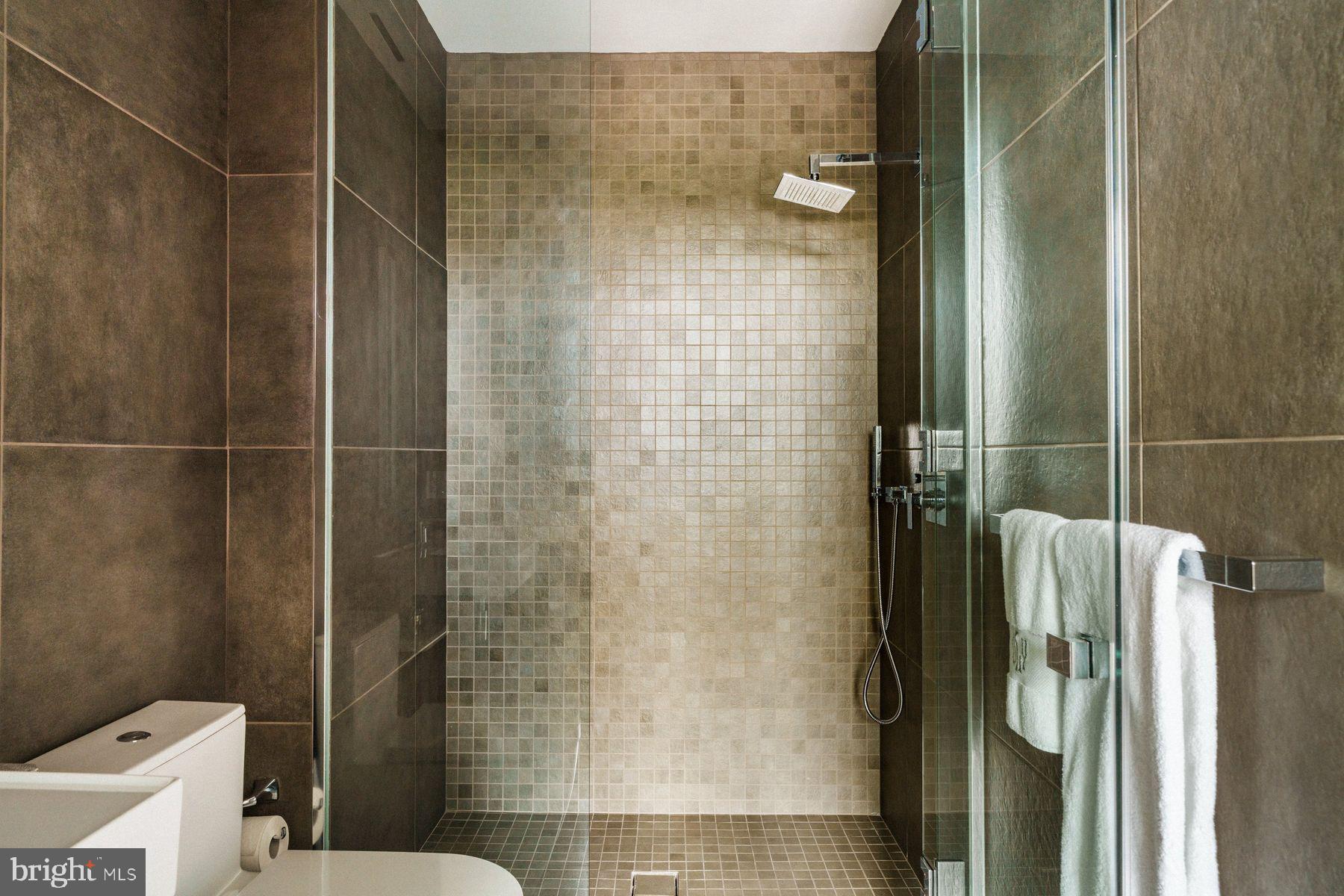 ART MUSEUM AREA - Residential