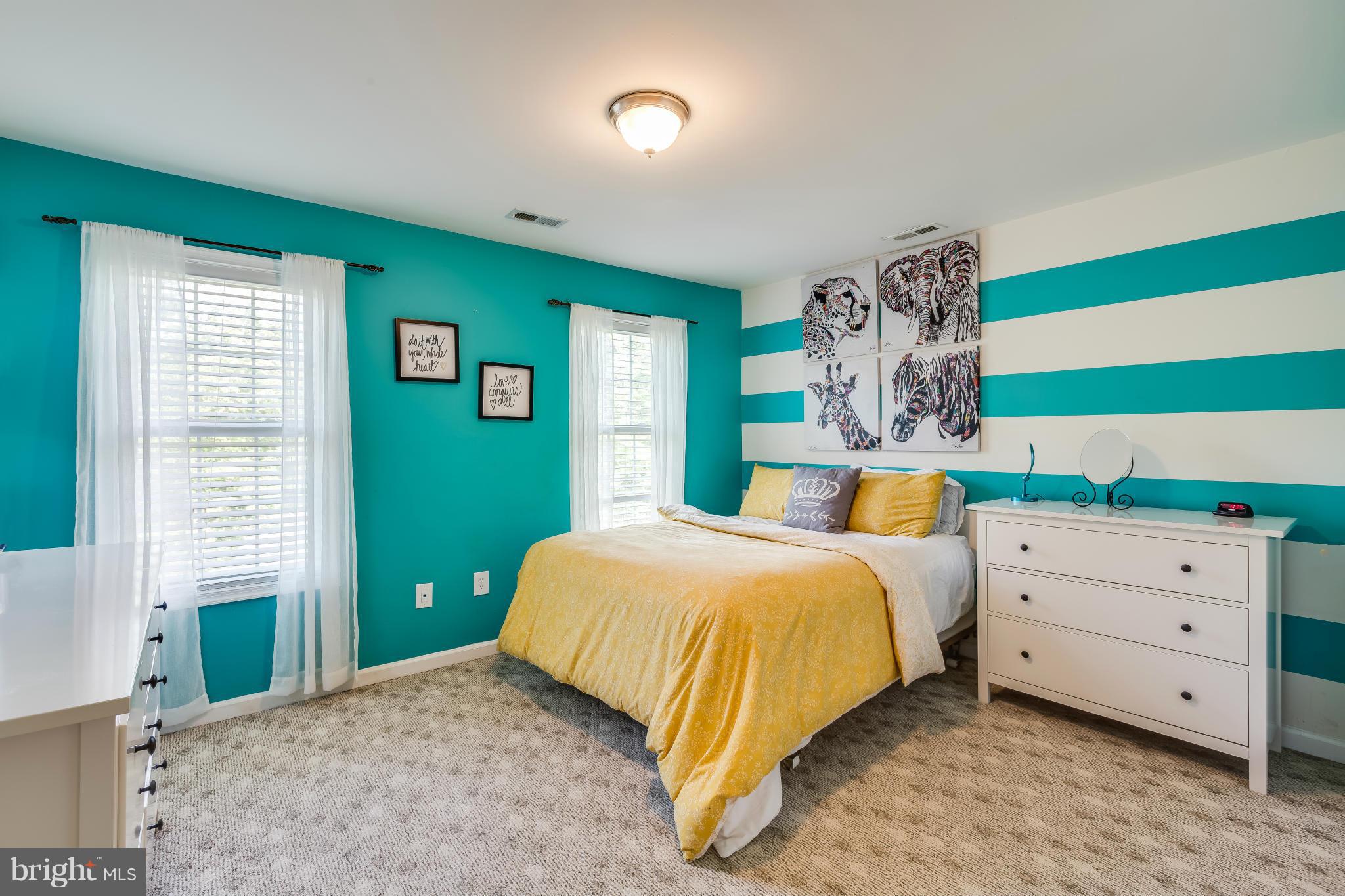 LAKE WILDERNESS - Residential