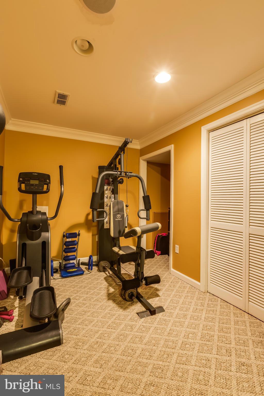 LAKE WILDERNESS - Residential