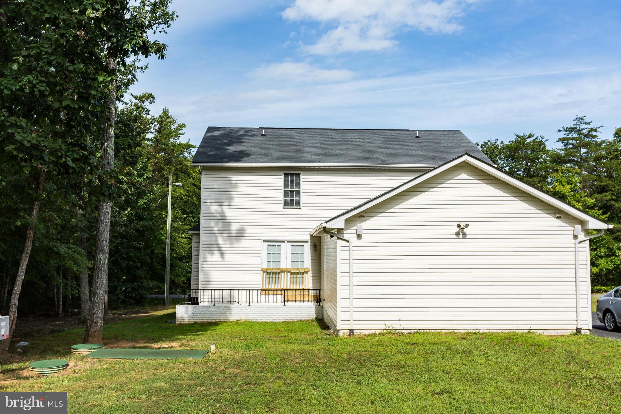 LAKE WILDERNESS - Residential