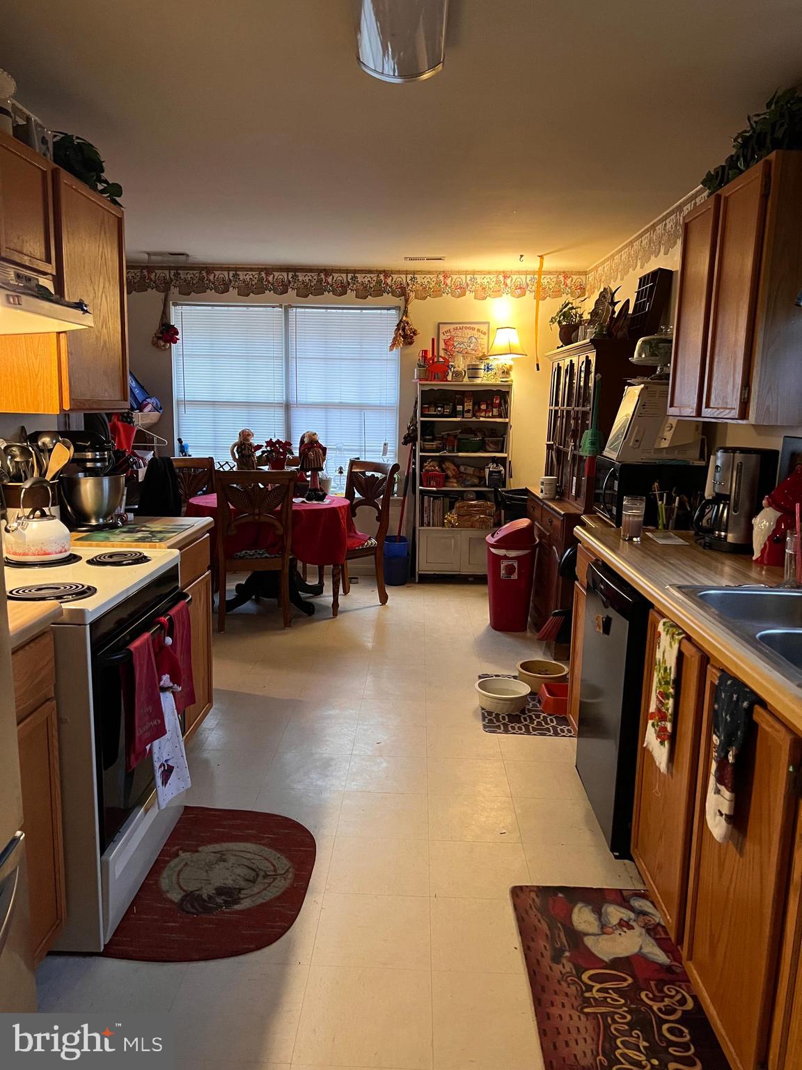 WOODS AT STONEY RIDGE - Residential