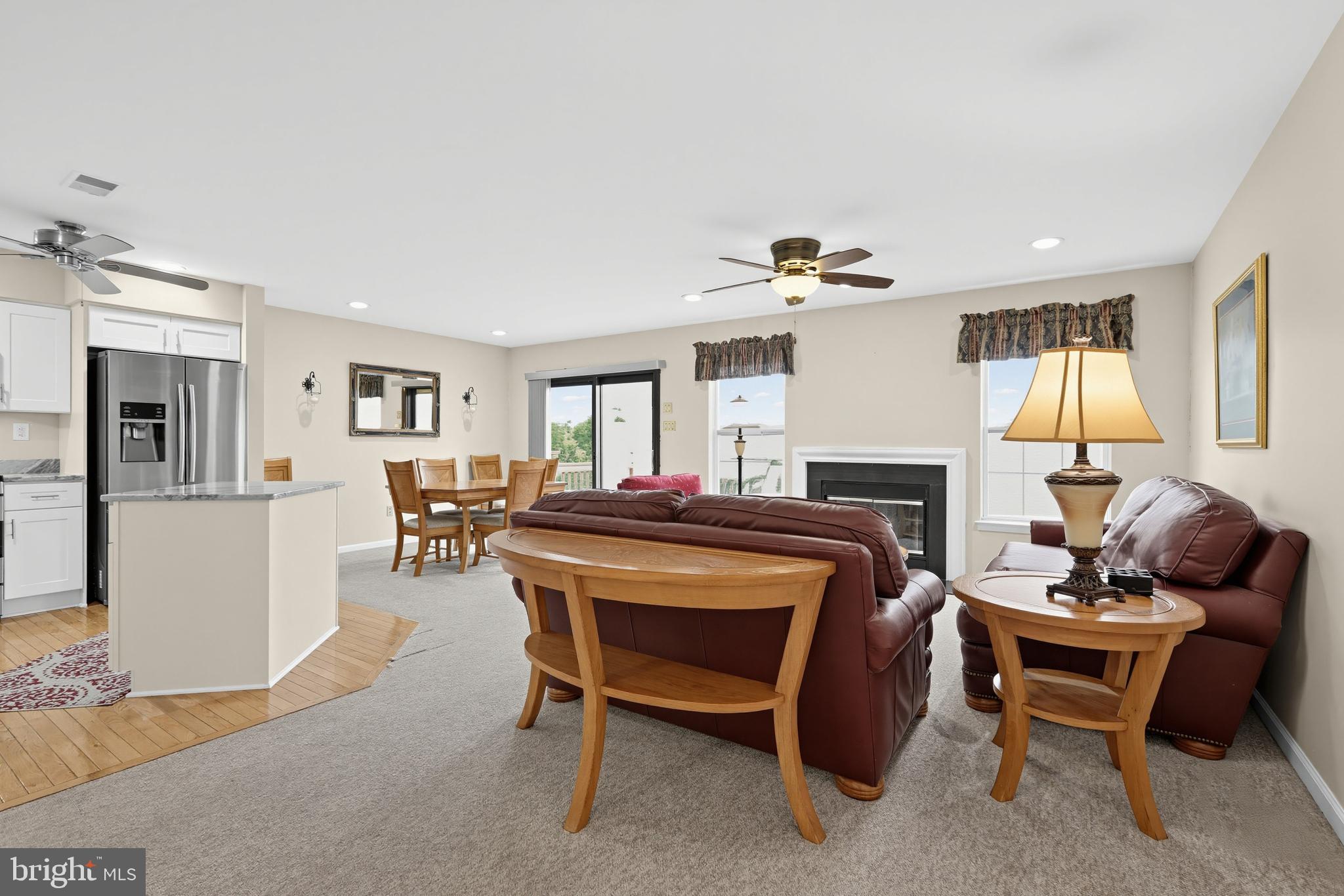 1037 COLIN DRIVE