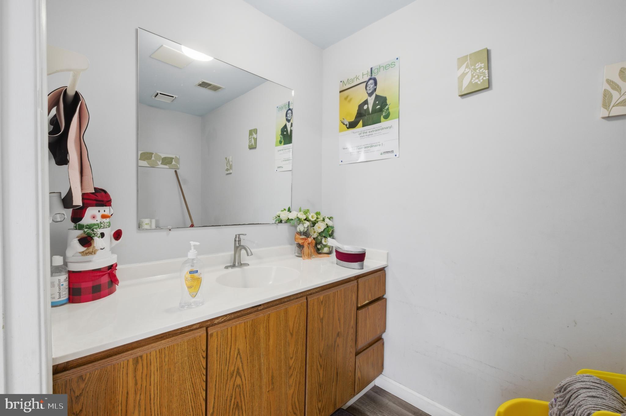 5623 COLUMBIA PIKE 123