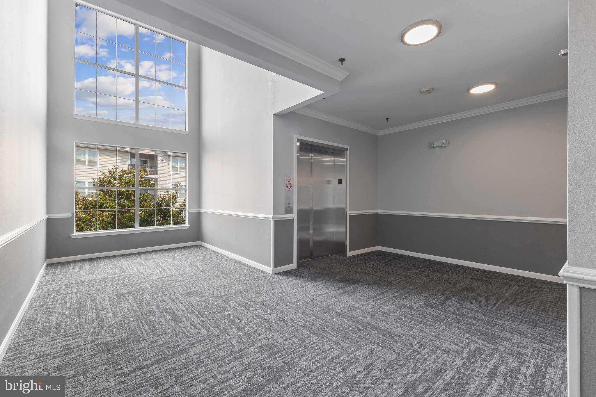 GATES OF MCLEAN - Residential